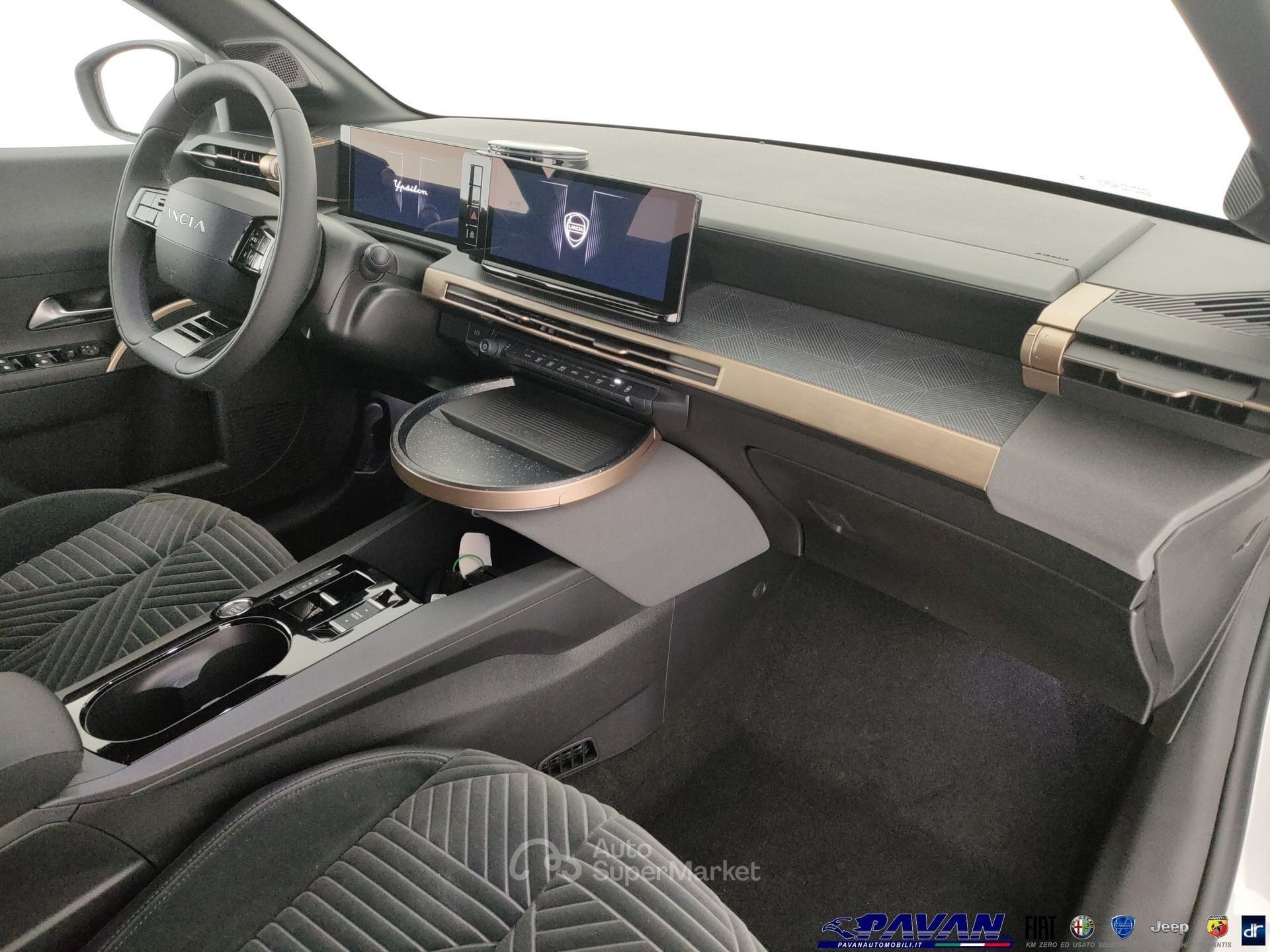 Lancia Ypsilon