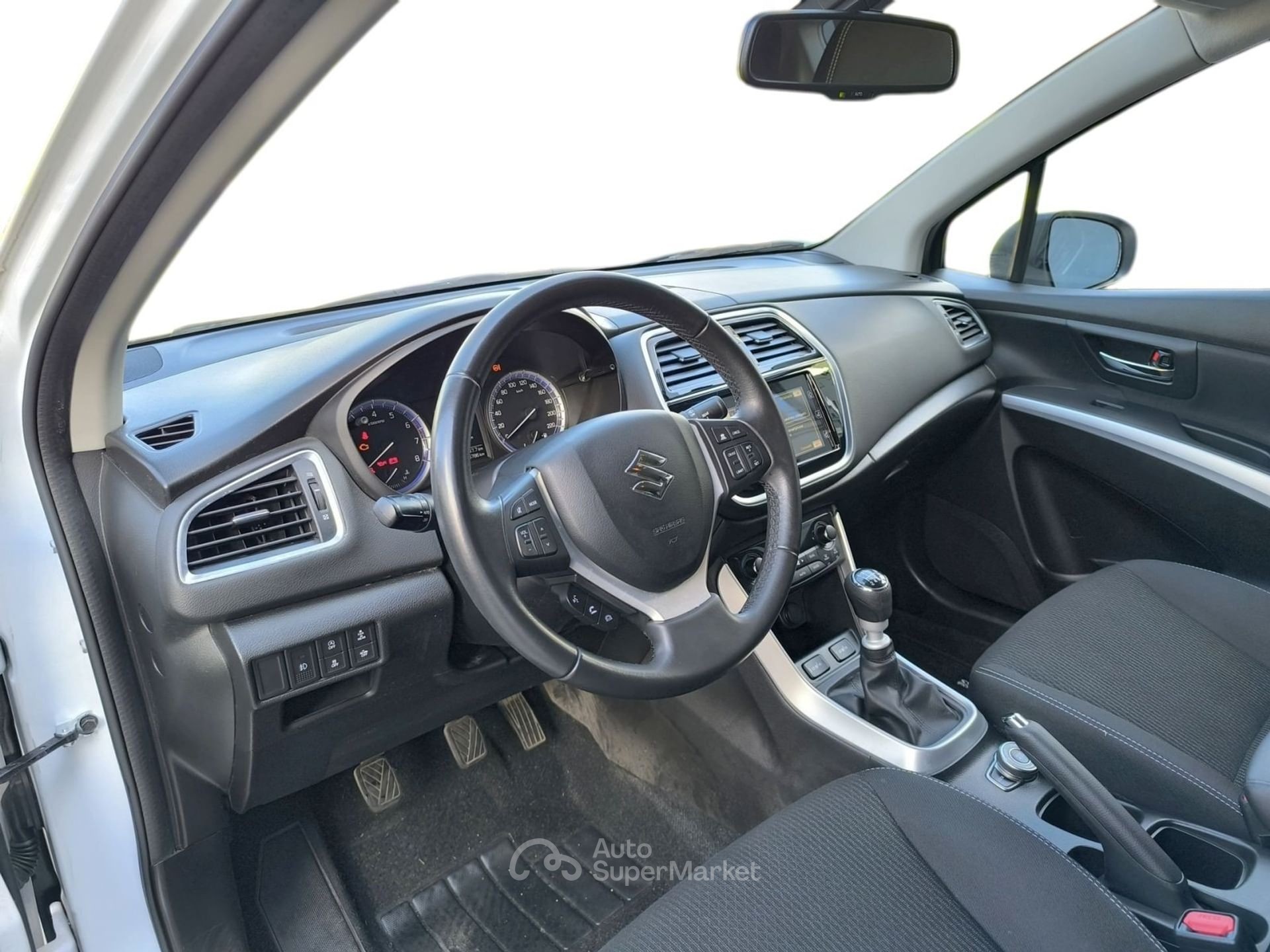 Suzuki S-Cross