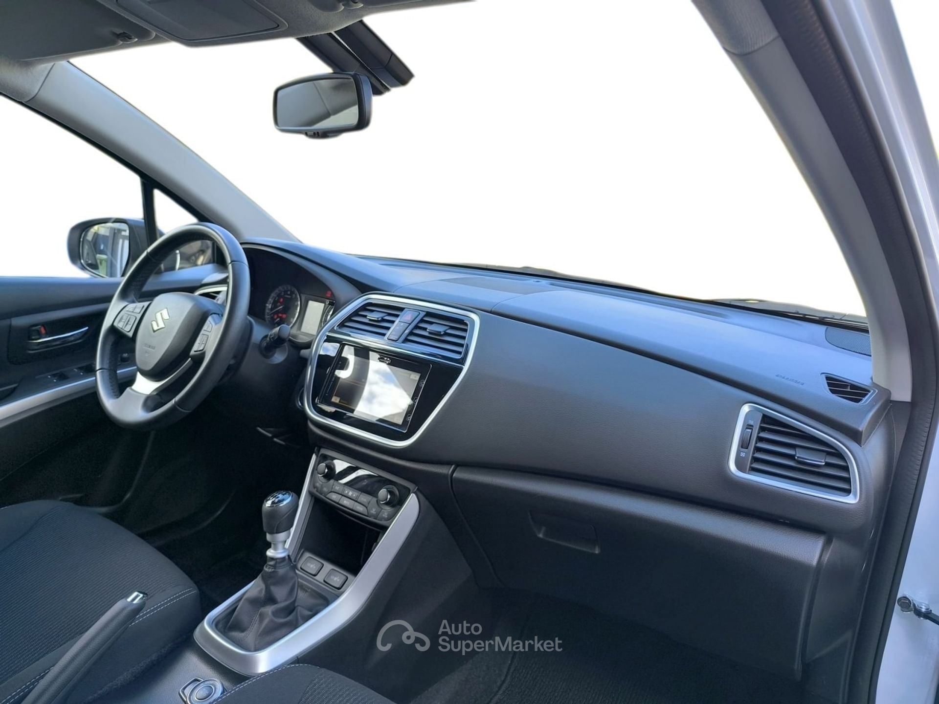Suzuki S-Cross