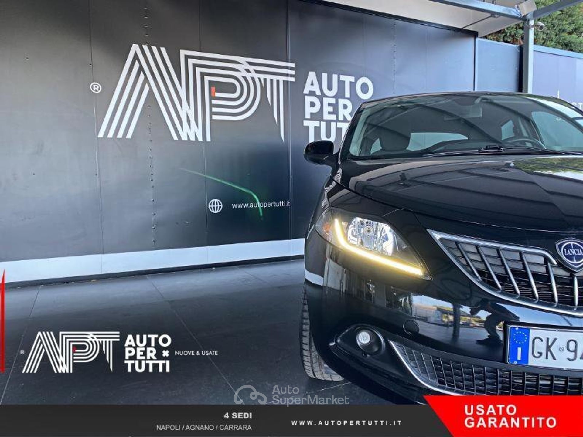 Lancia Ypsilon