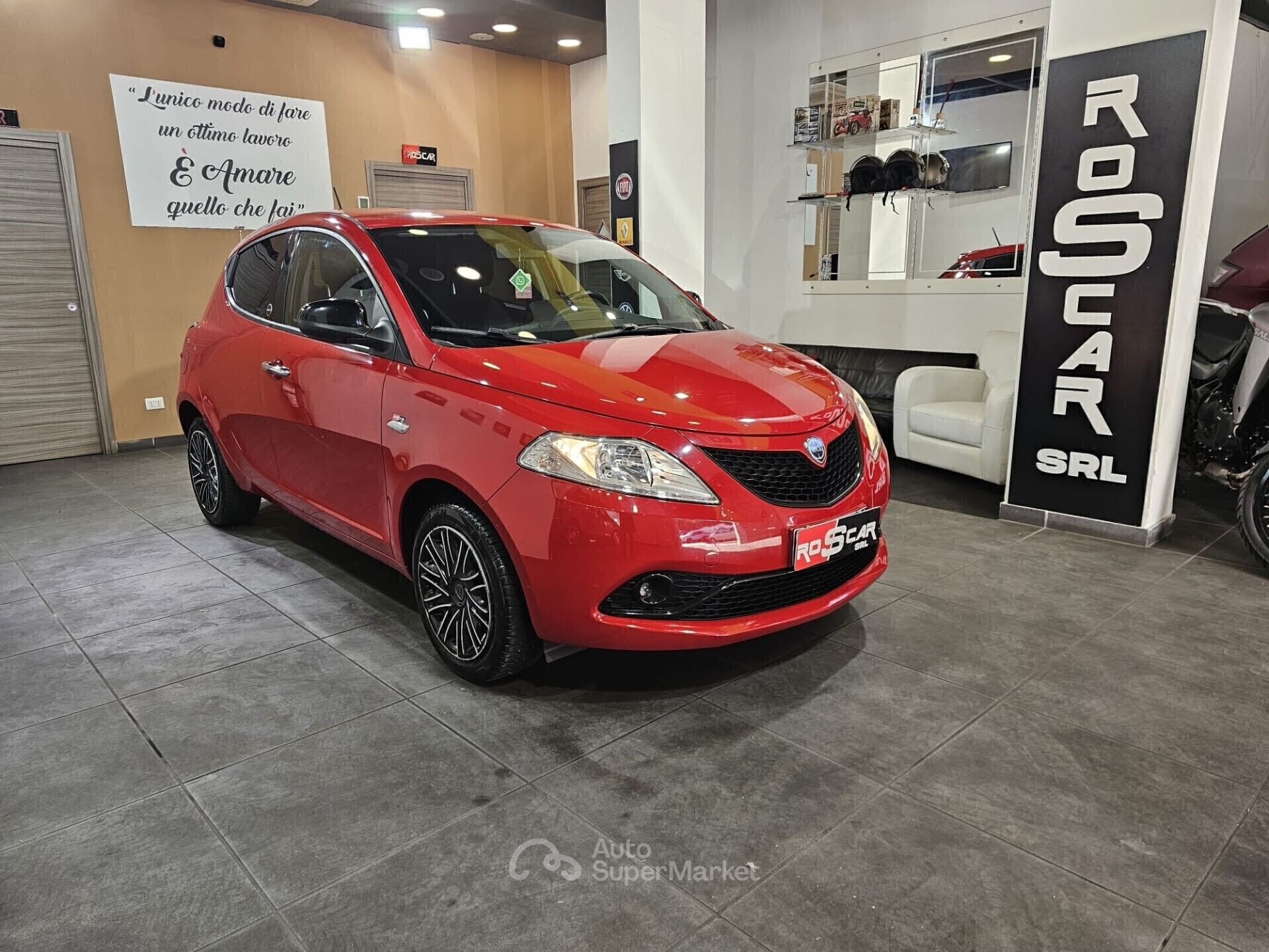 Lancia Ypsilon