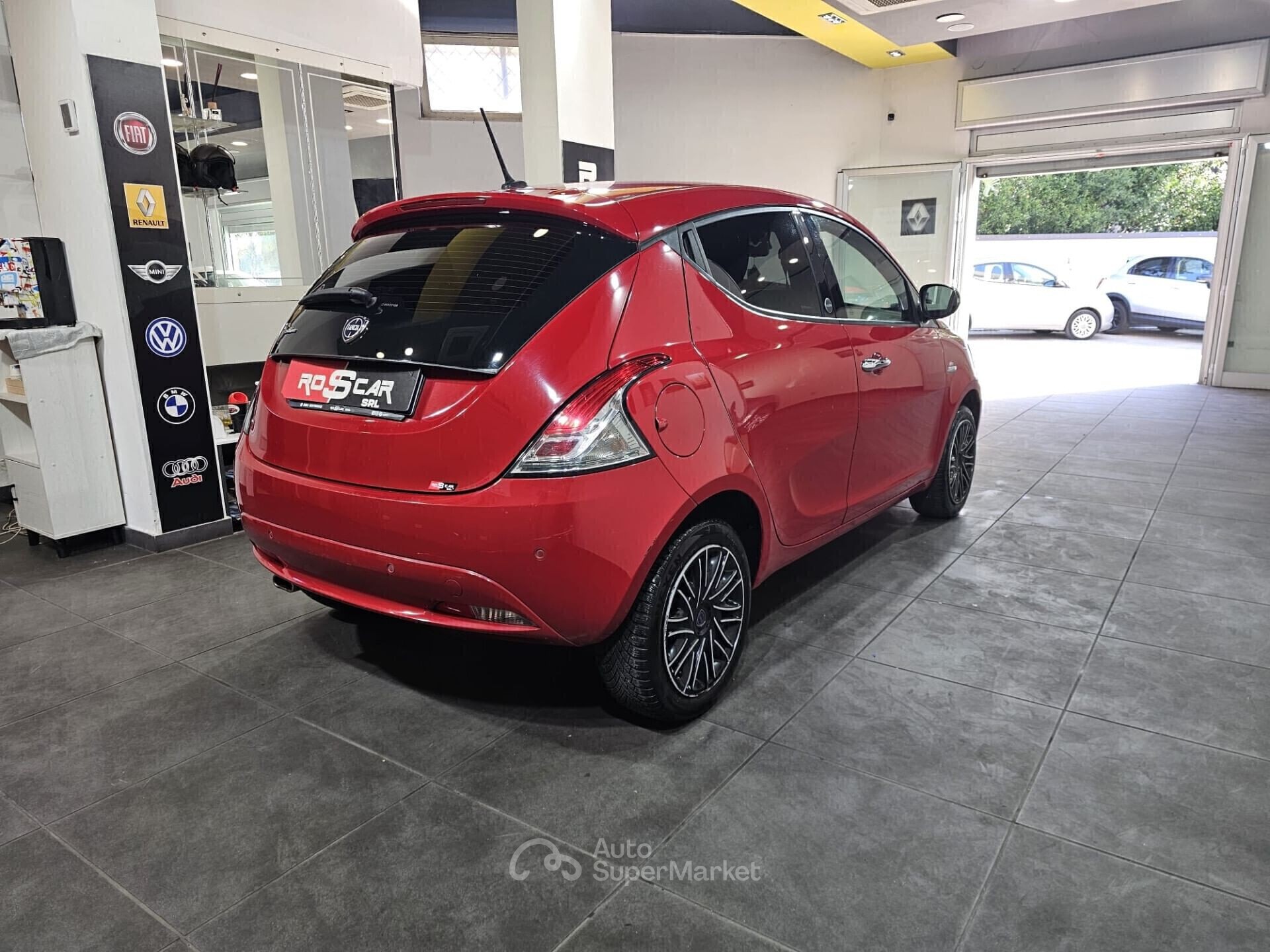Lancia Ypsilon
