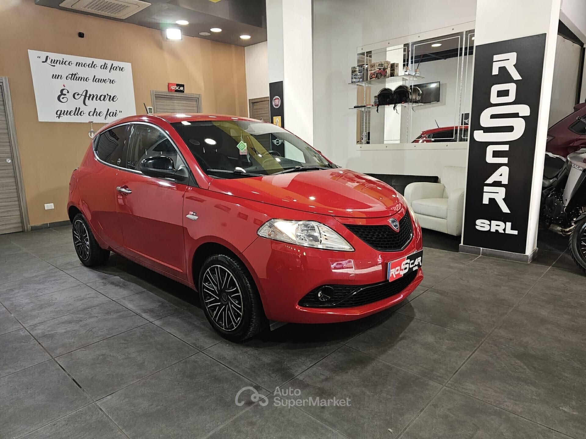Lancia Ypsilon