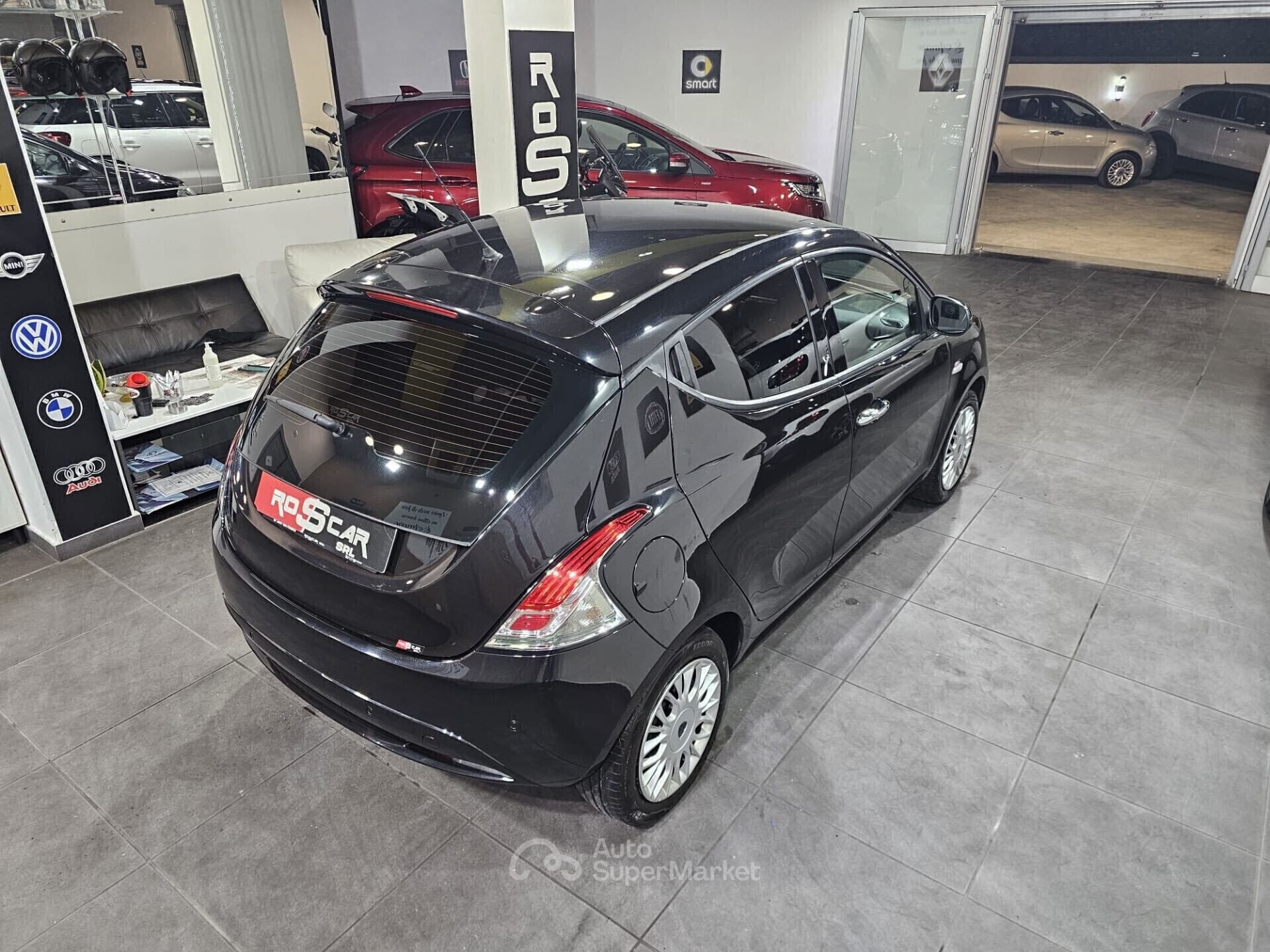 Lancia Ypsilon