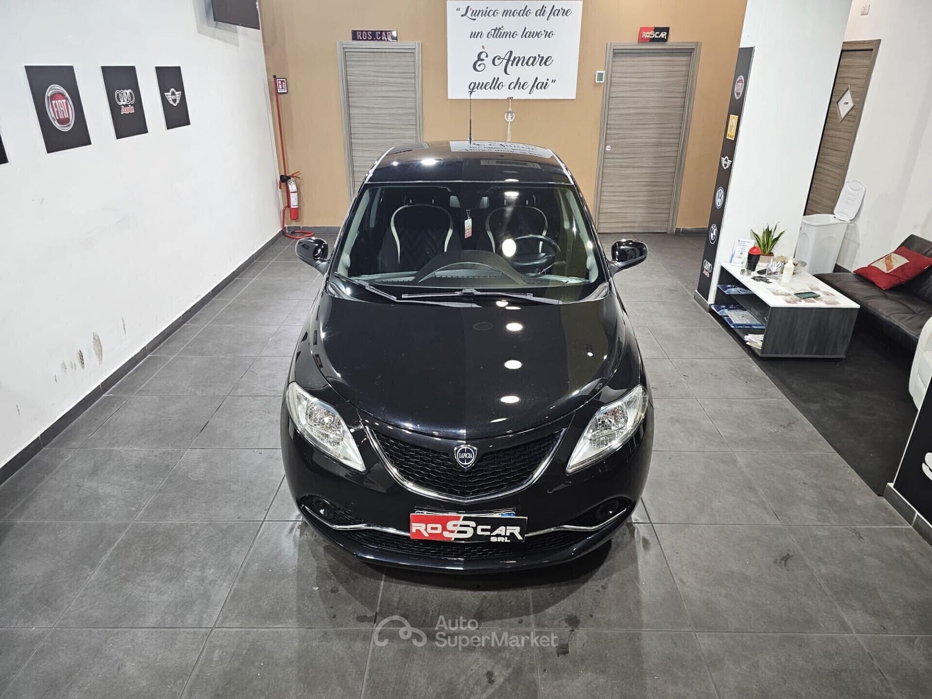 Lancia Ypsilon