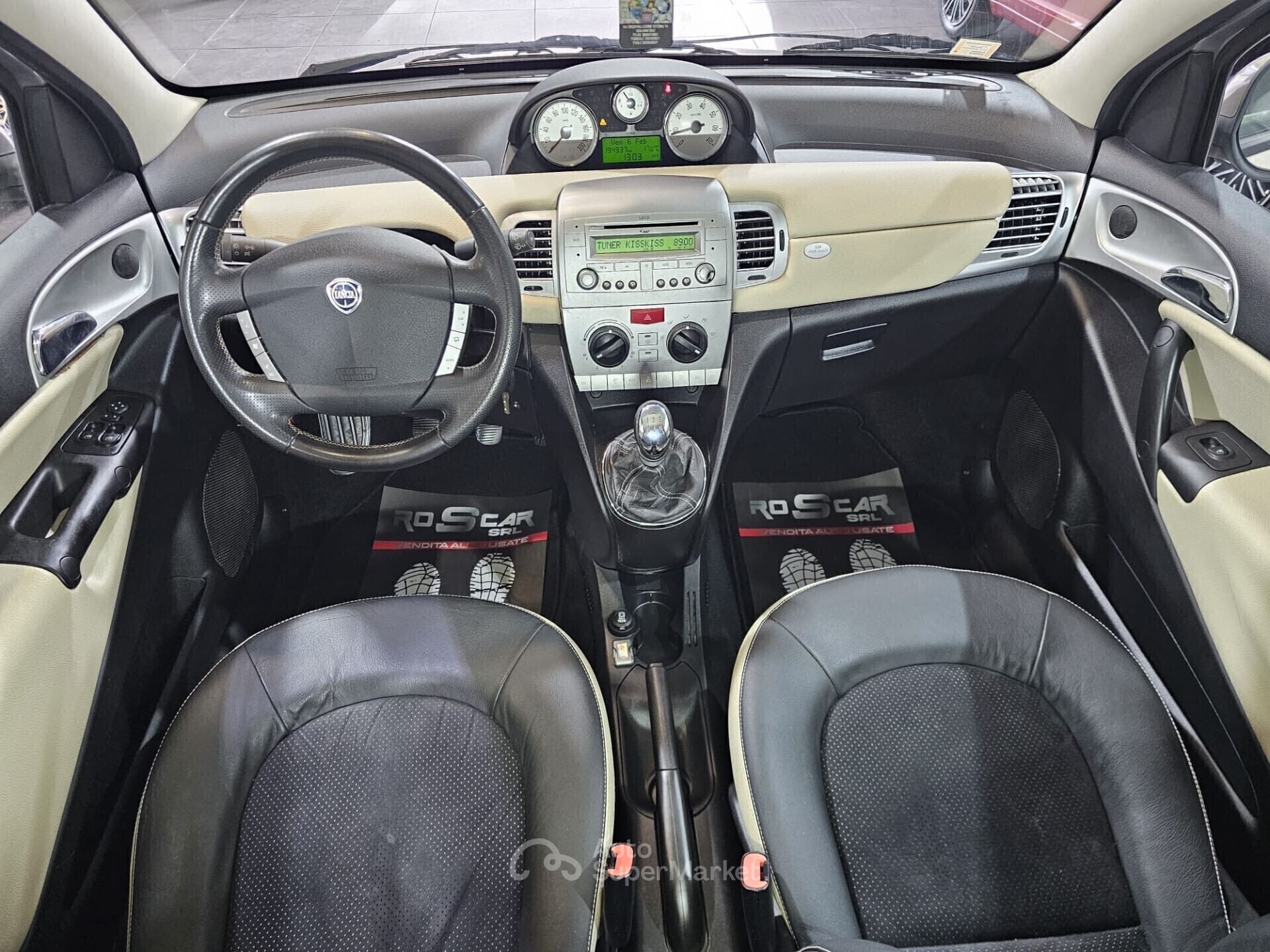 Lancia Ypsilon