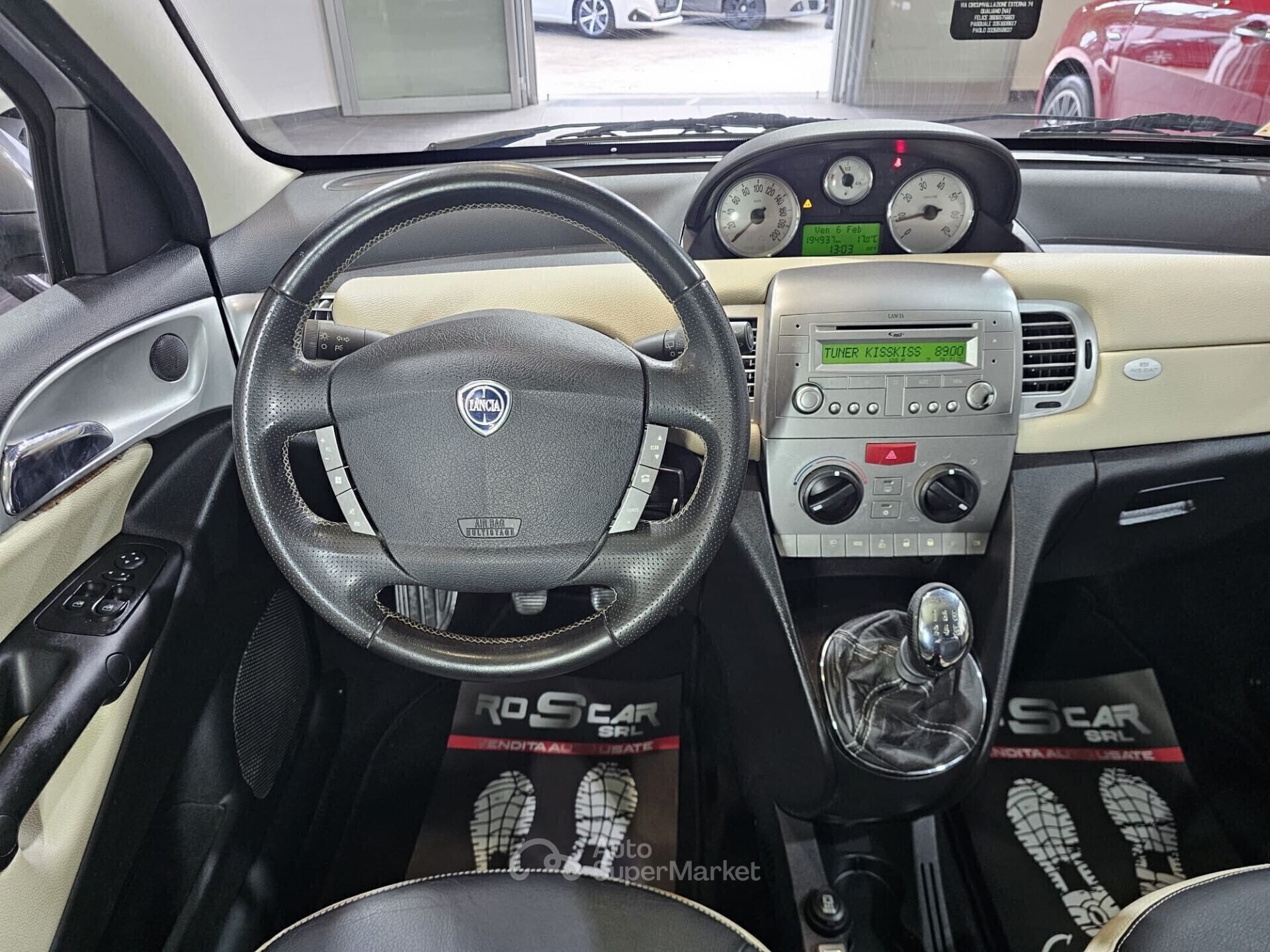 Lancia Ypsilon