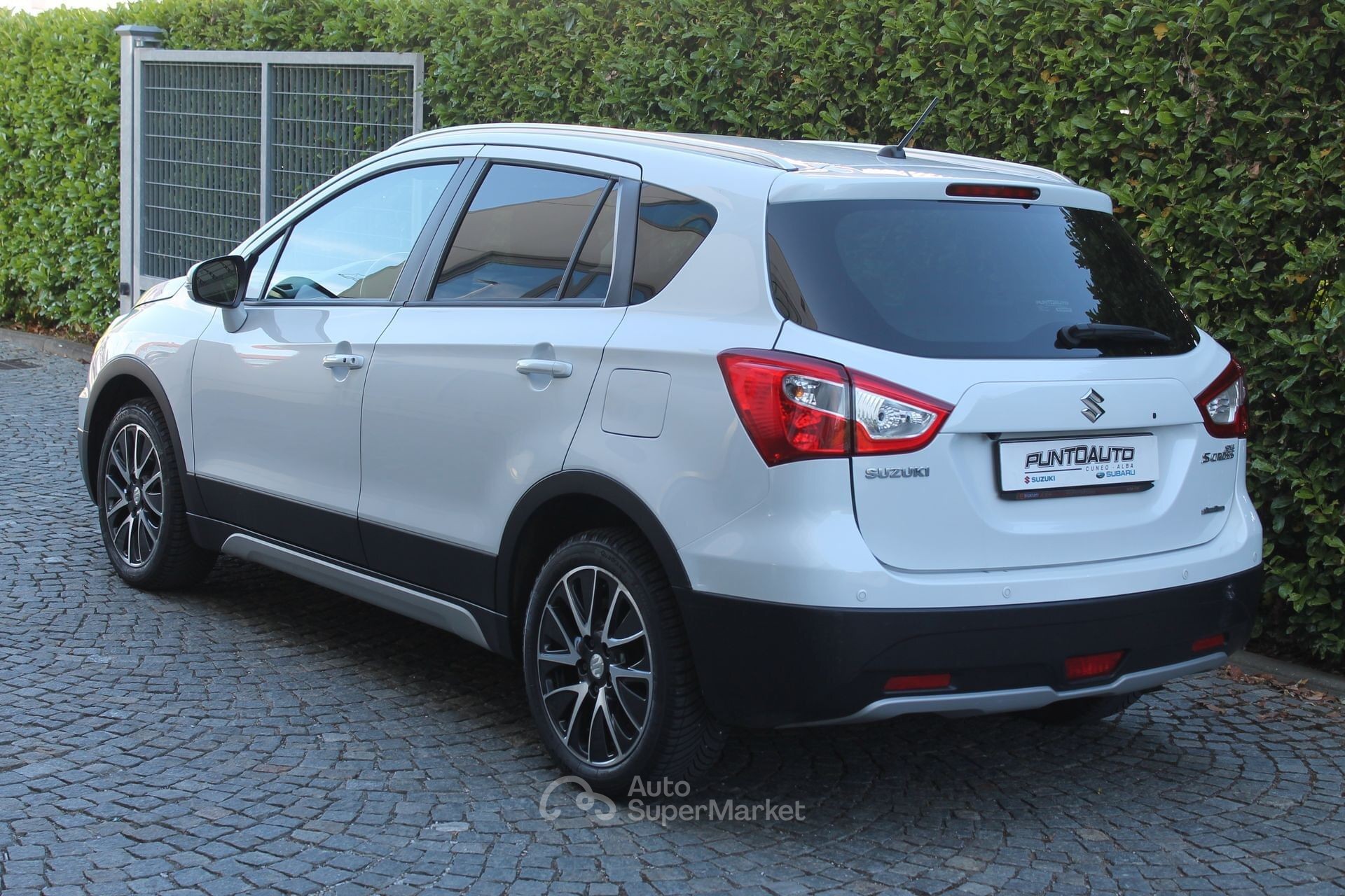 Suzuki SX4
