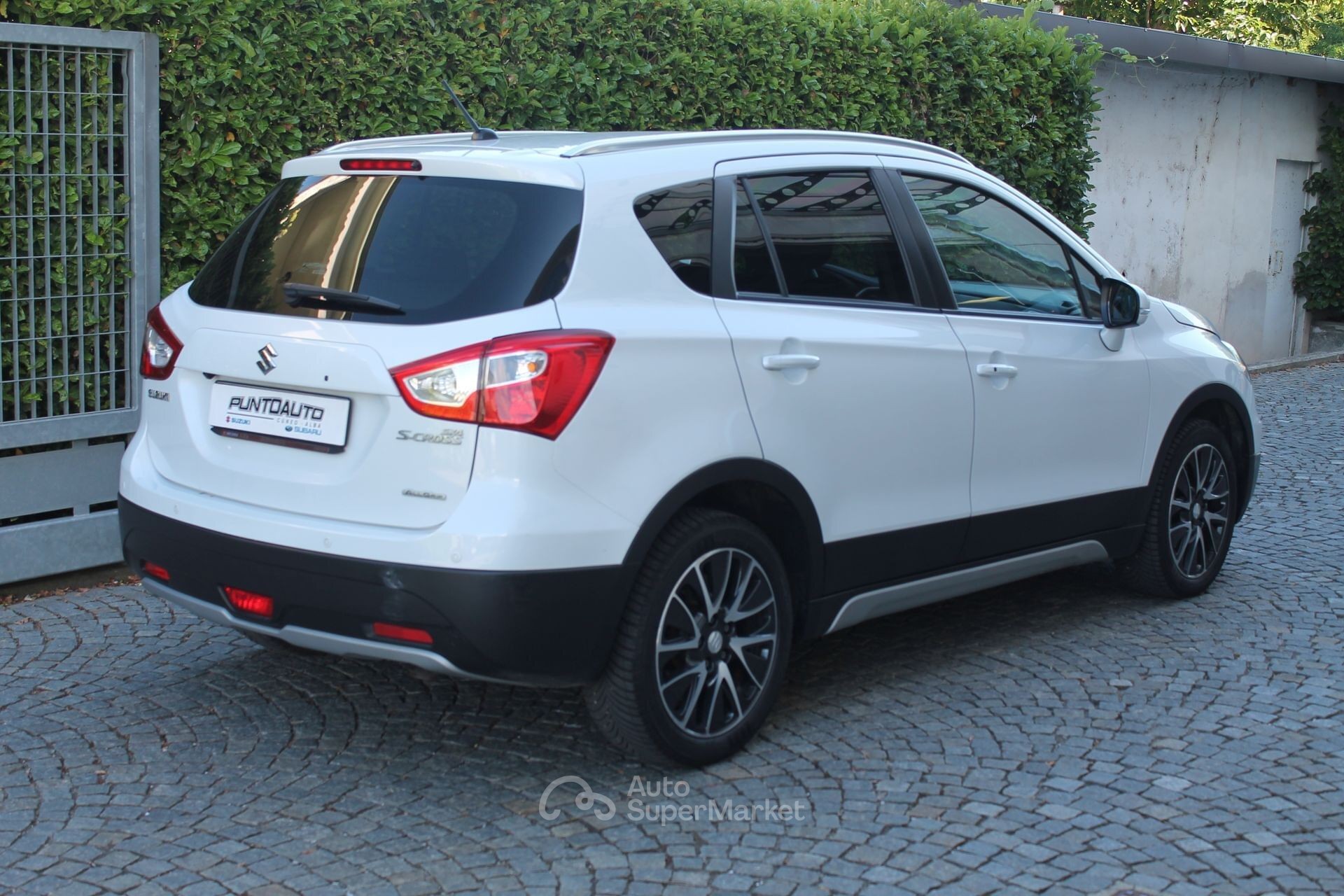 Suzuki SX4