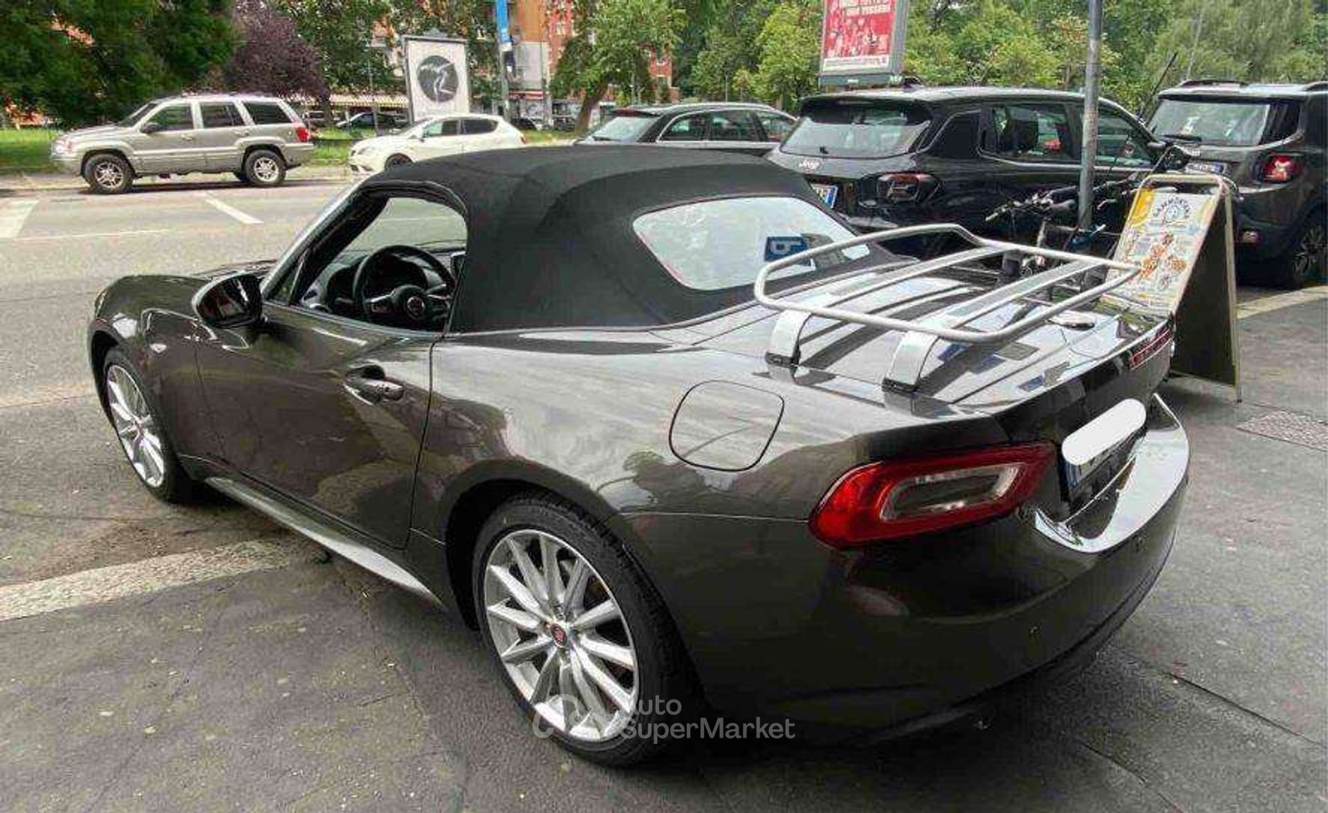 Fiat 124 spider
