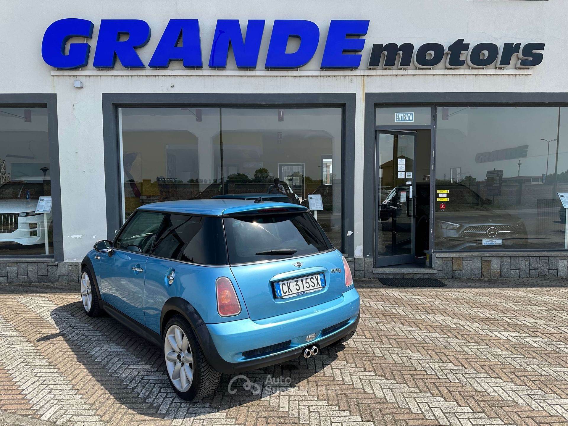 MINI Clubman