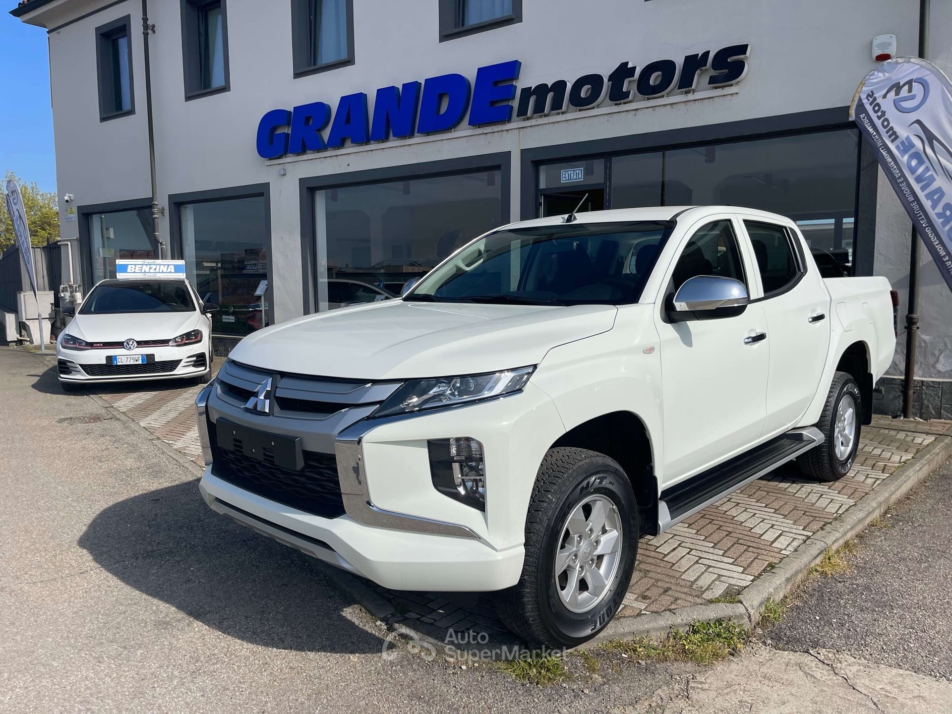 Mitsubishi L200