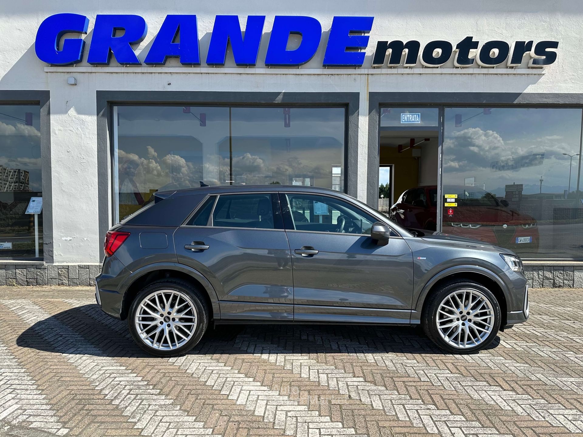 Audi Q2