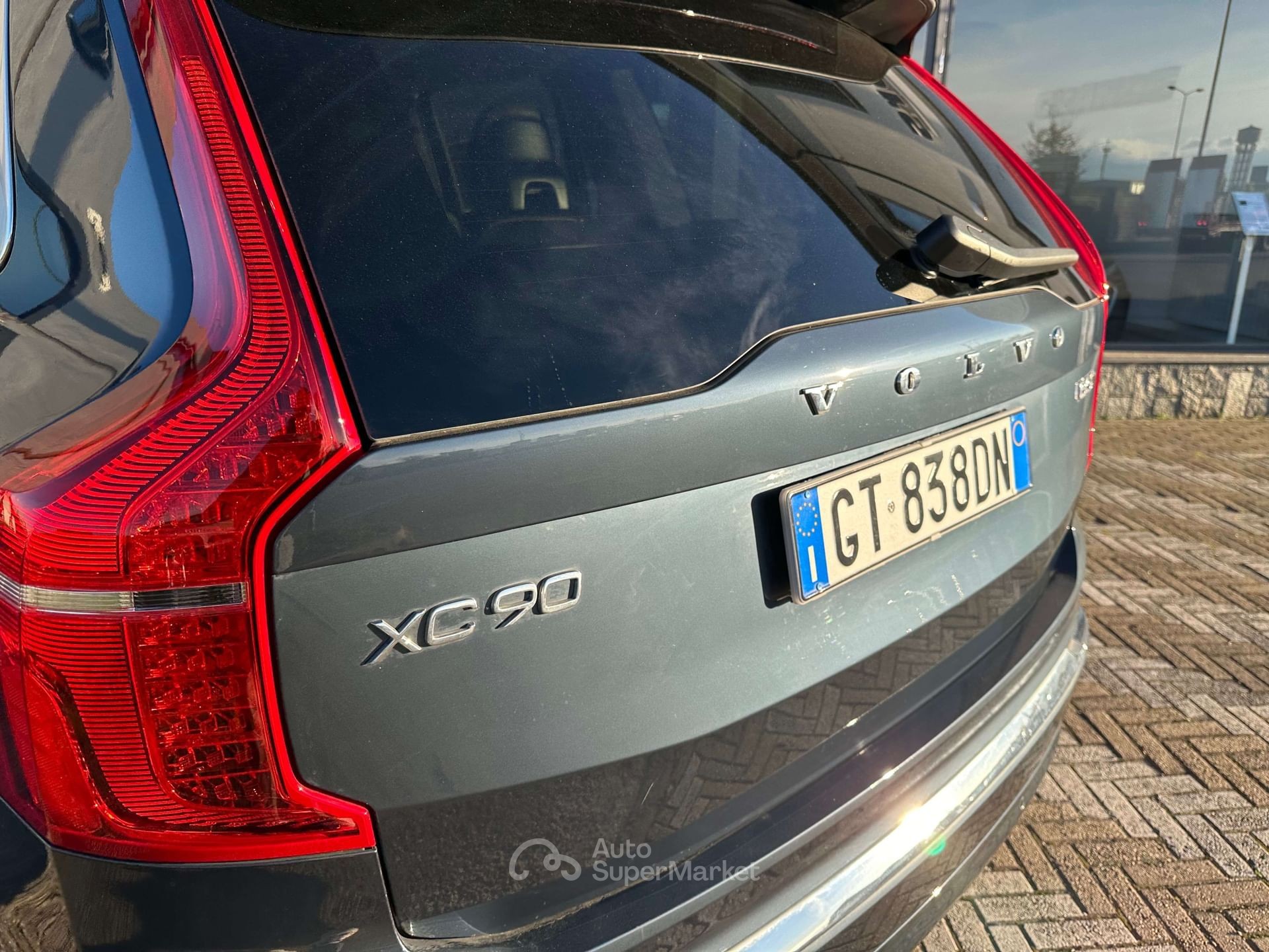Volvo XC90