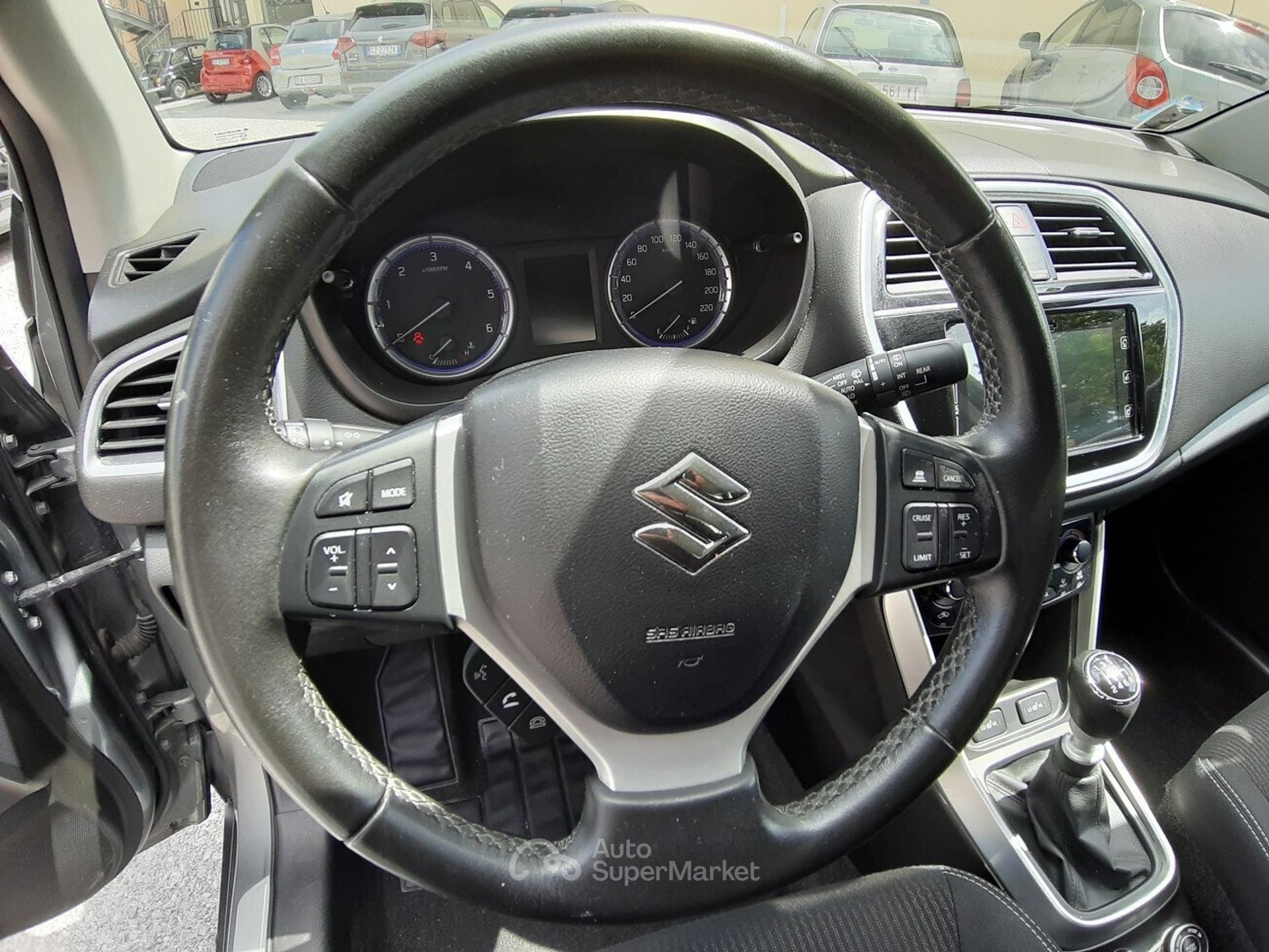 Suzuki S-Cross