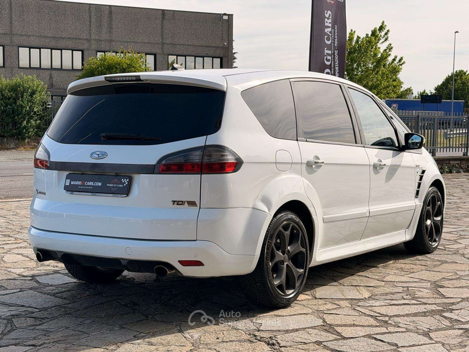 Ford S-Max