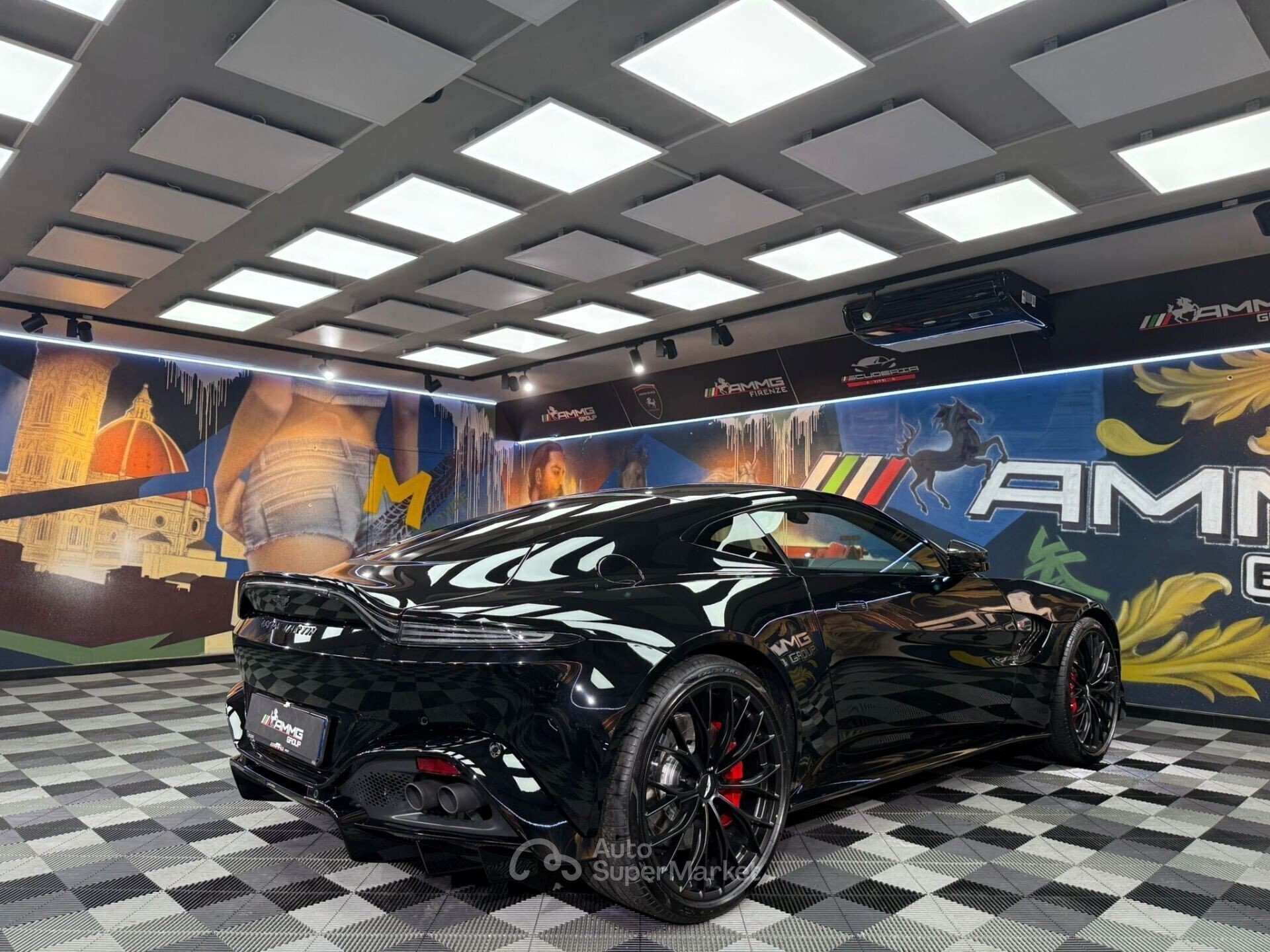 Aston Martin Vantage