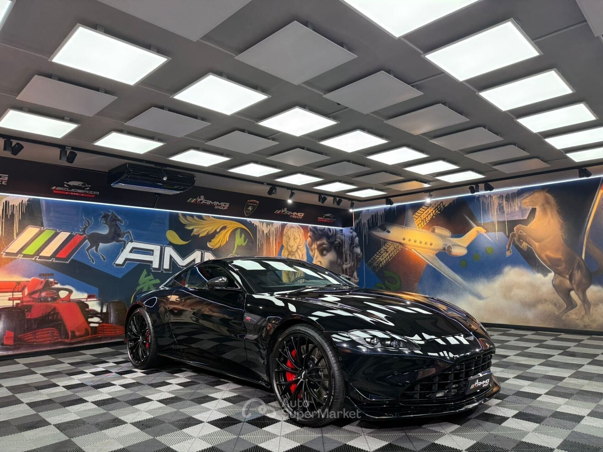 Aston Martin Vantage