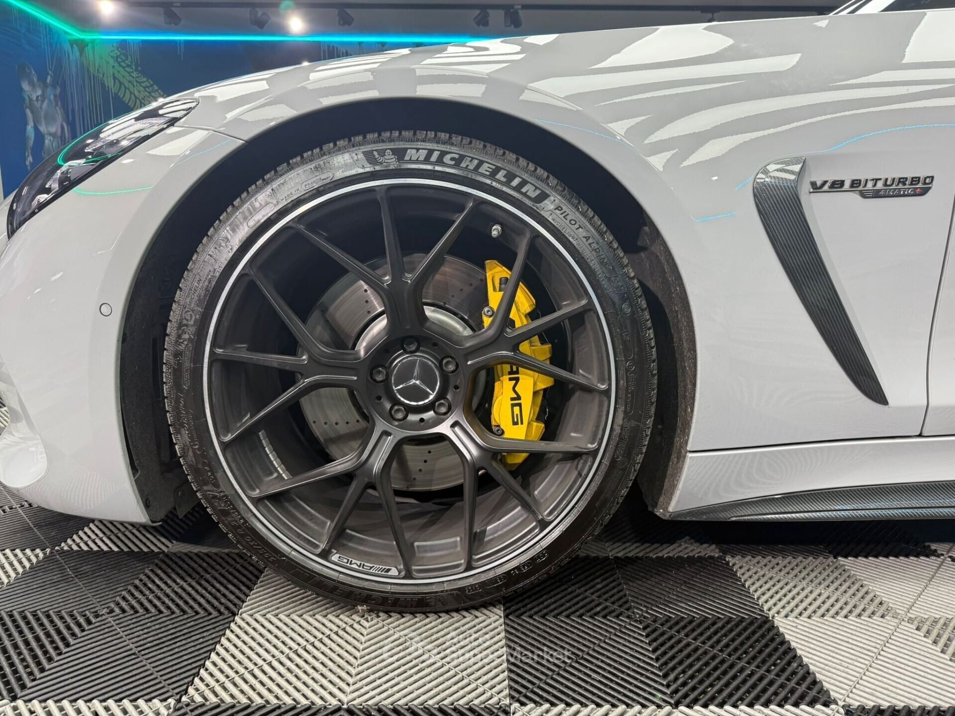 Mercedes-Benz AMG GT