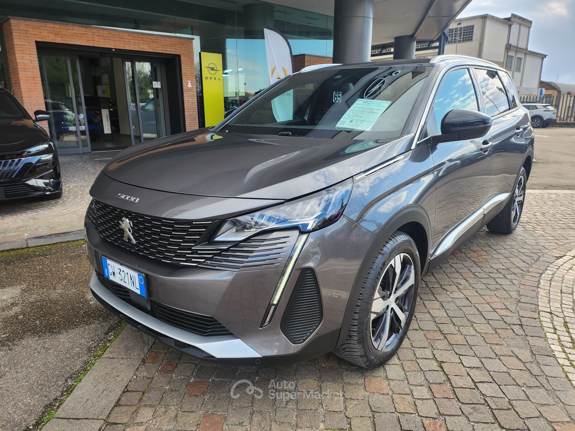 Peugeot 5008