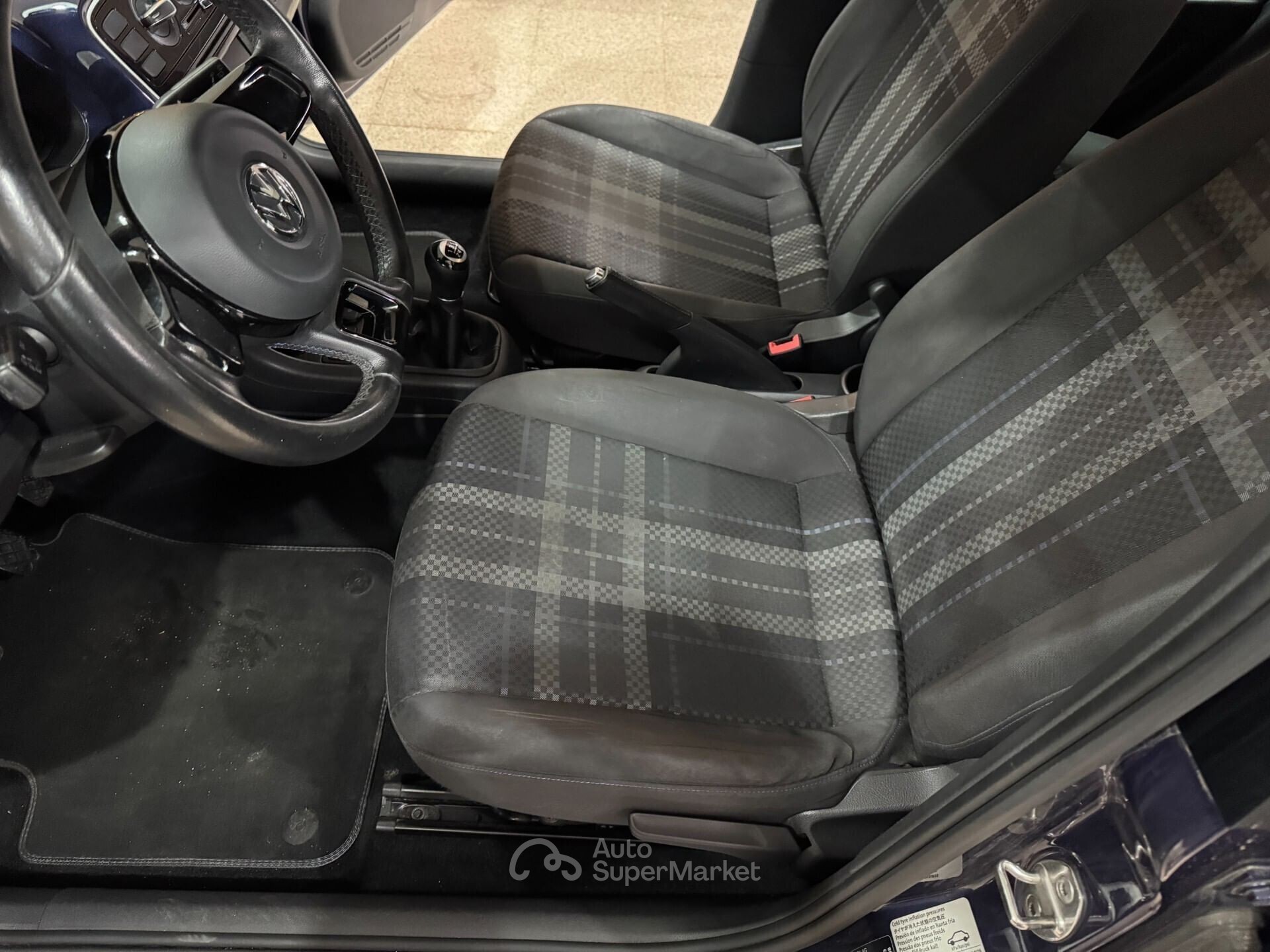Volkswagen up!