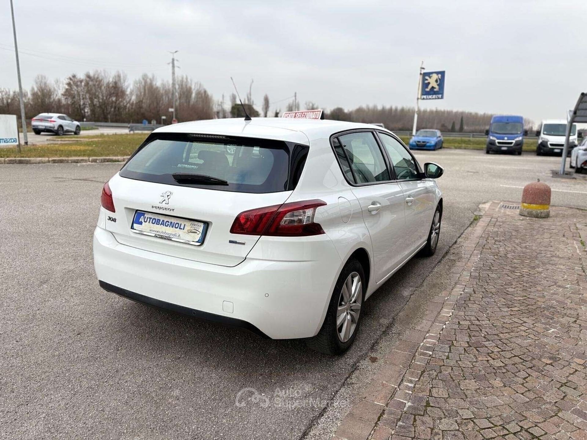 Peugeot 308