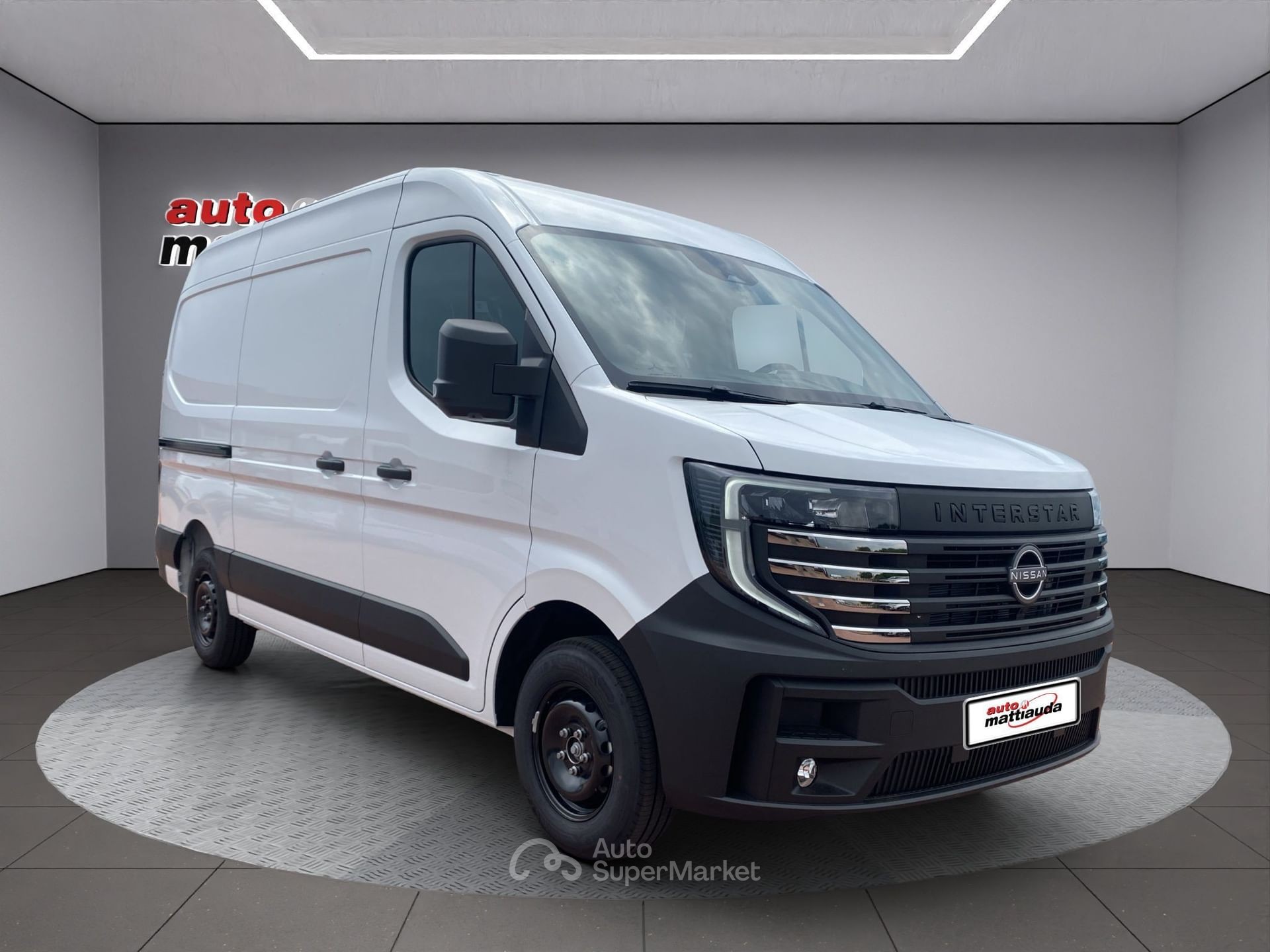 Nissan Interstar