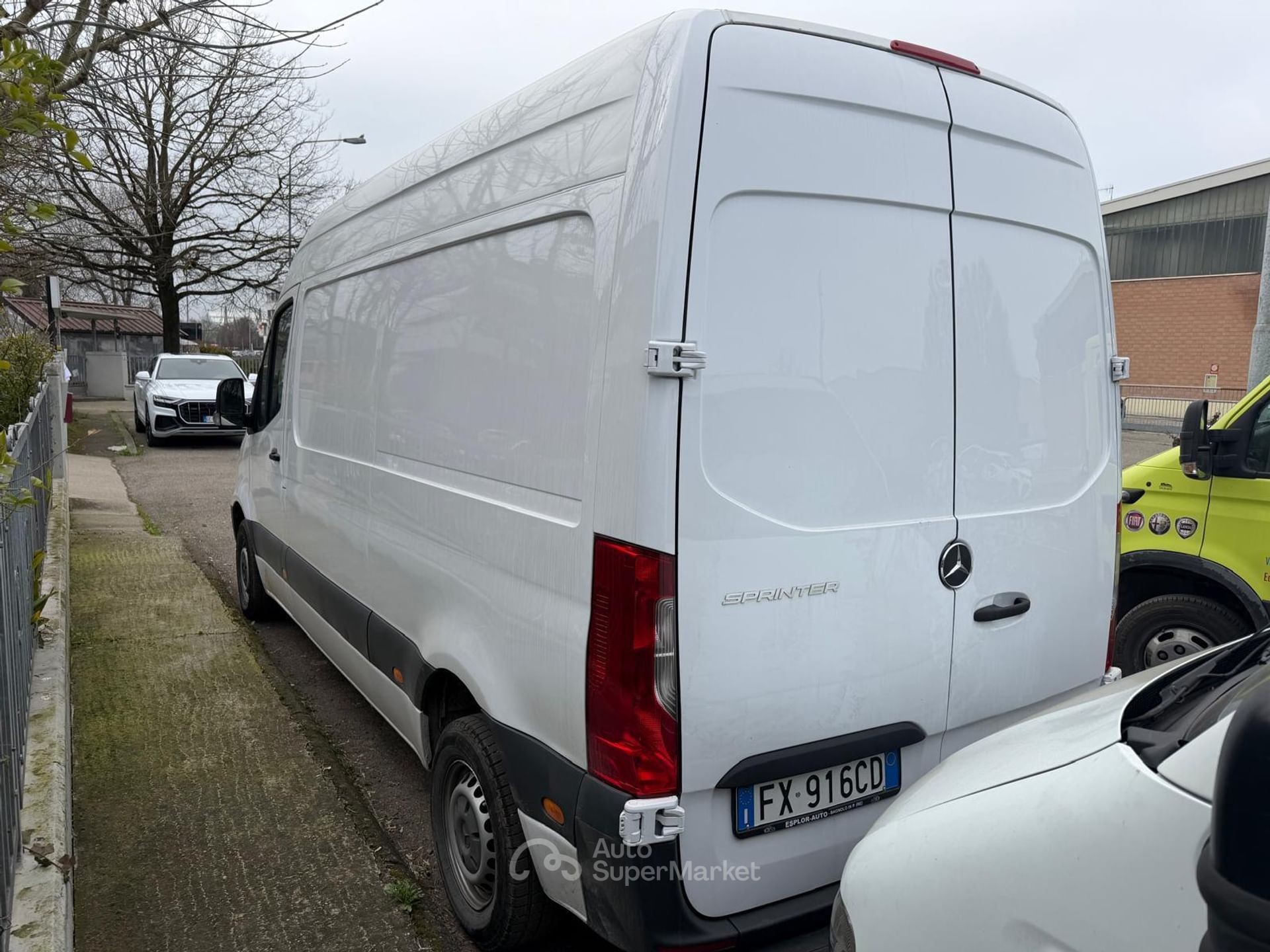 Mercedes-Benz Sprinter
