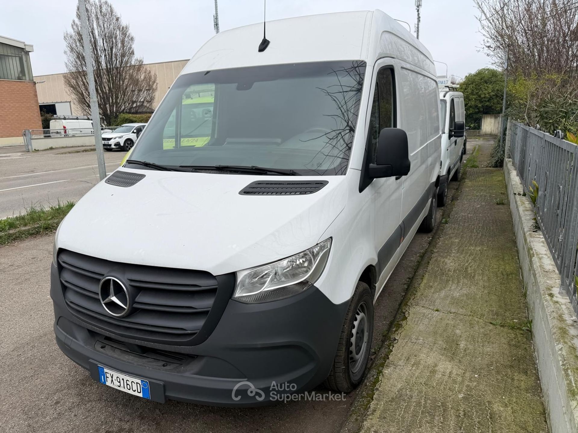 Mercedes-Benz Sprinter