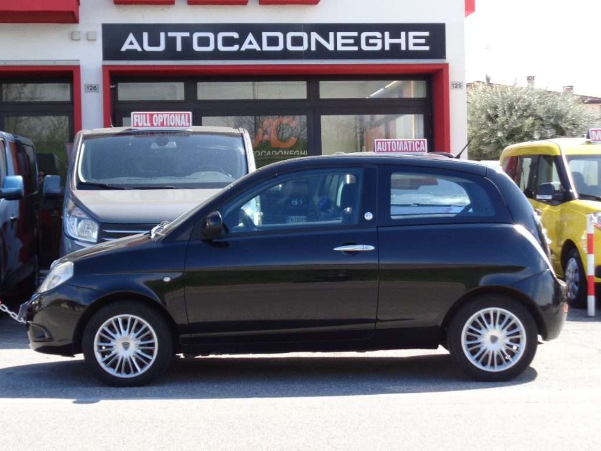 Lancia Ypsilon