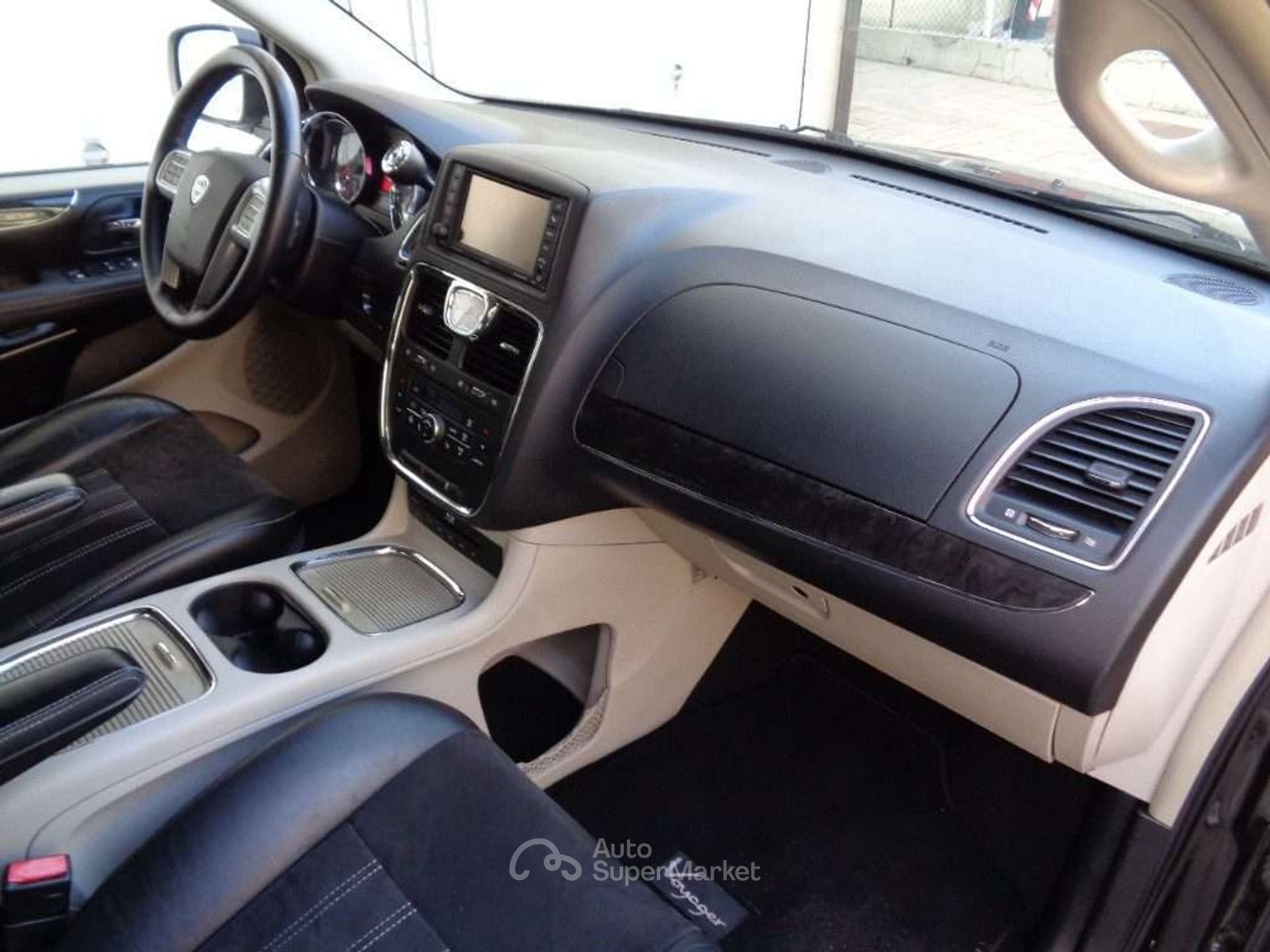 Lancia Voyager