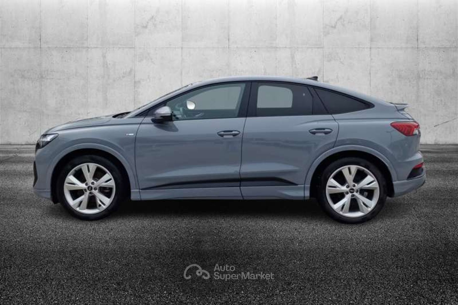 Audi Q4
