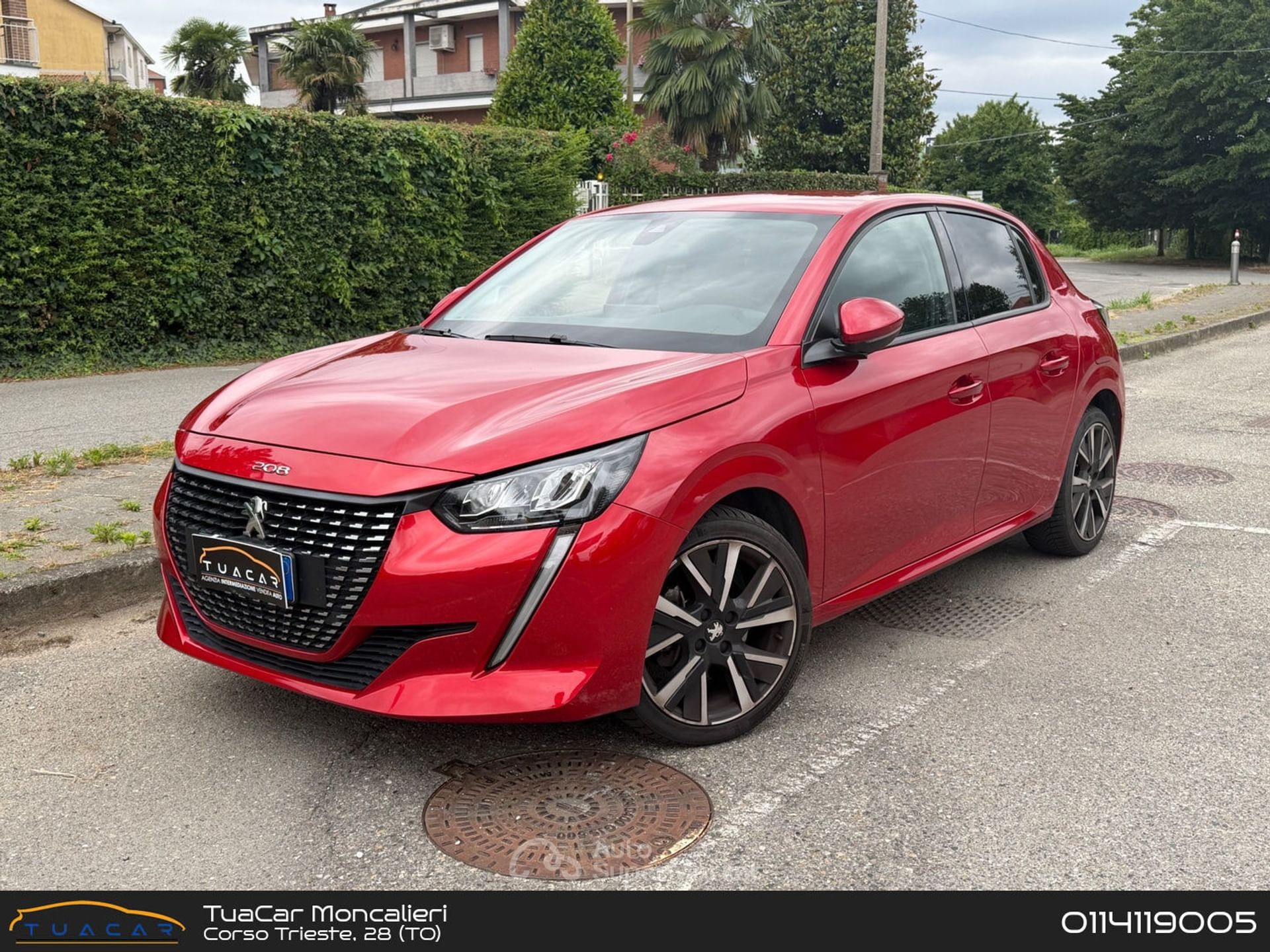 Peugeot 208
