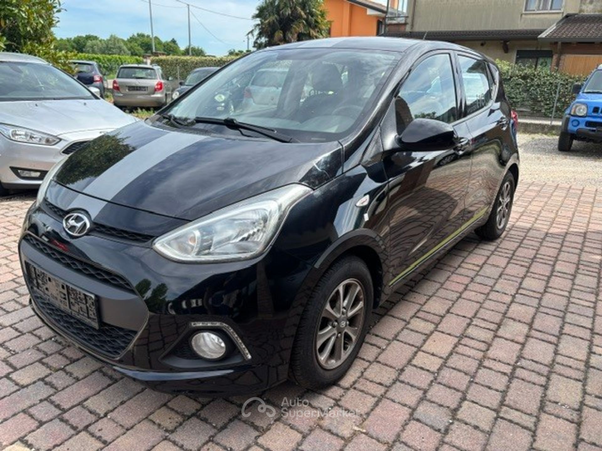 Hyundai i10