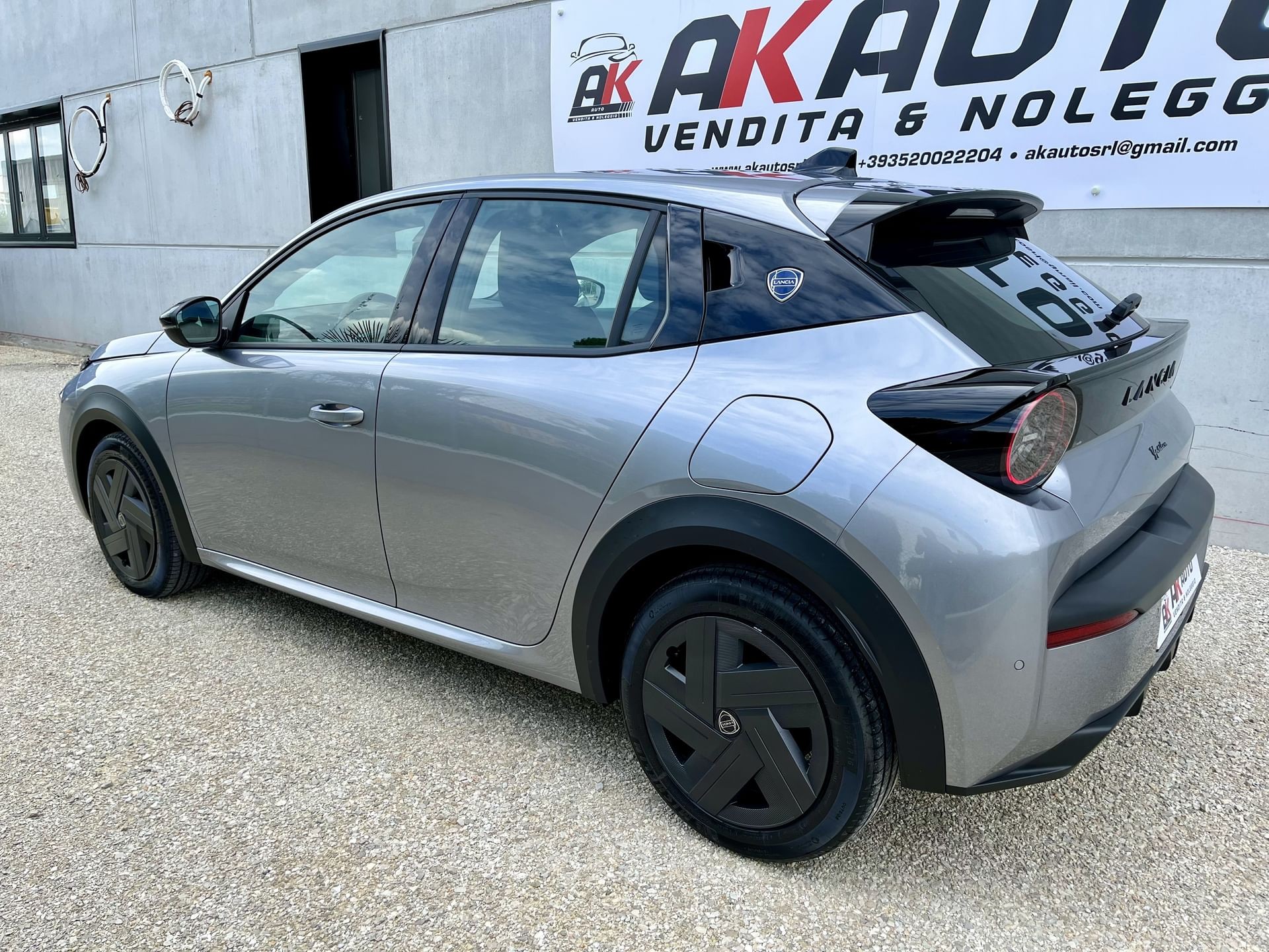 Lancia Ypsilon