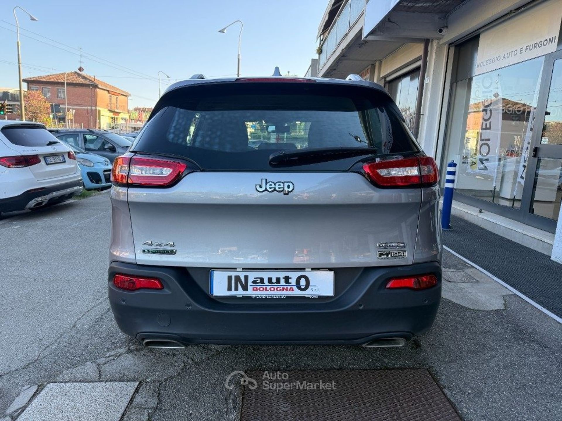 Jeep Cherokee