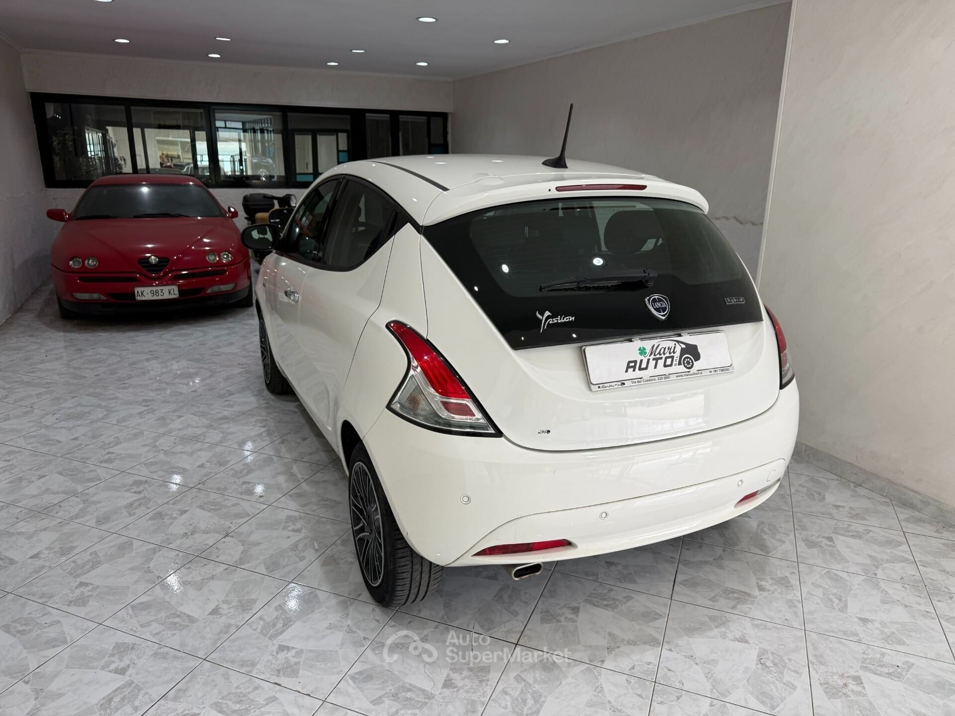Lancia Ypsilon