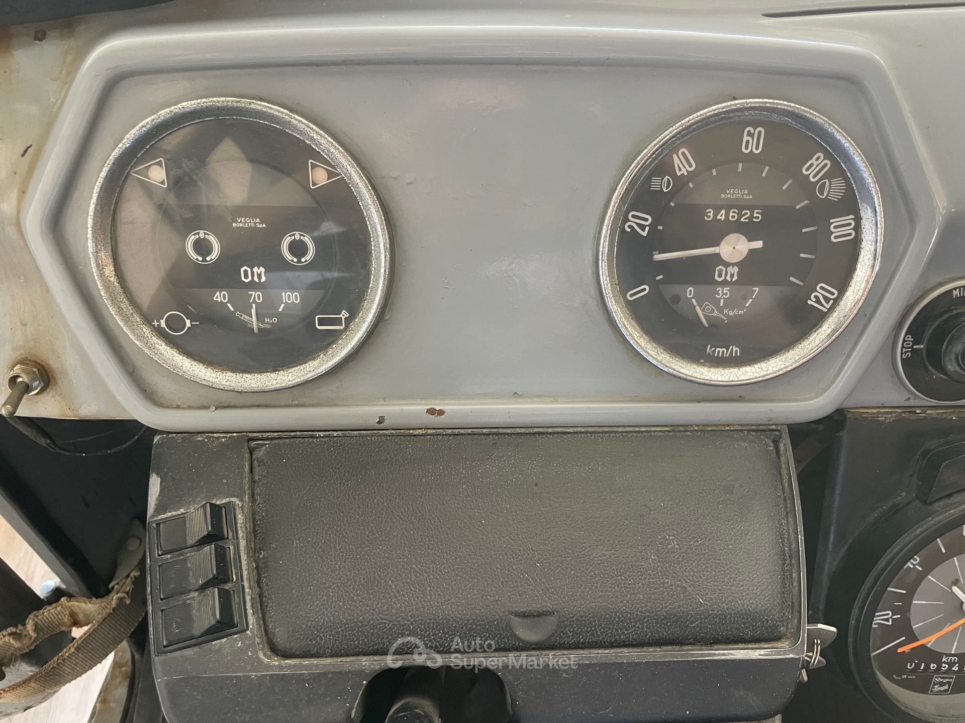 Fiat 900