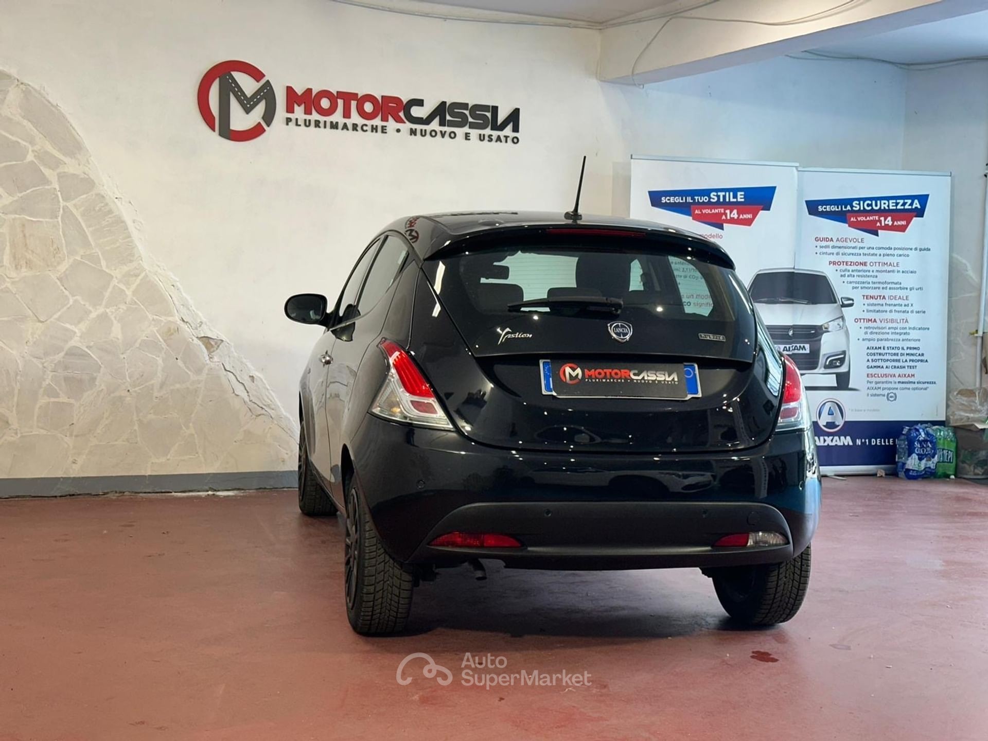 Lancia Ypsilon
