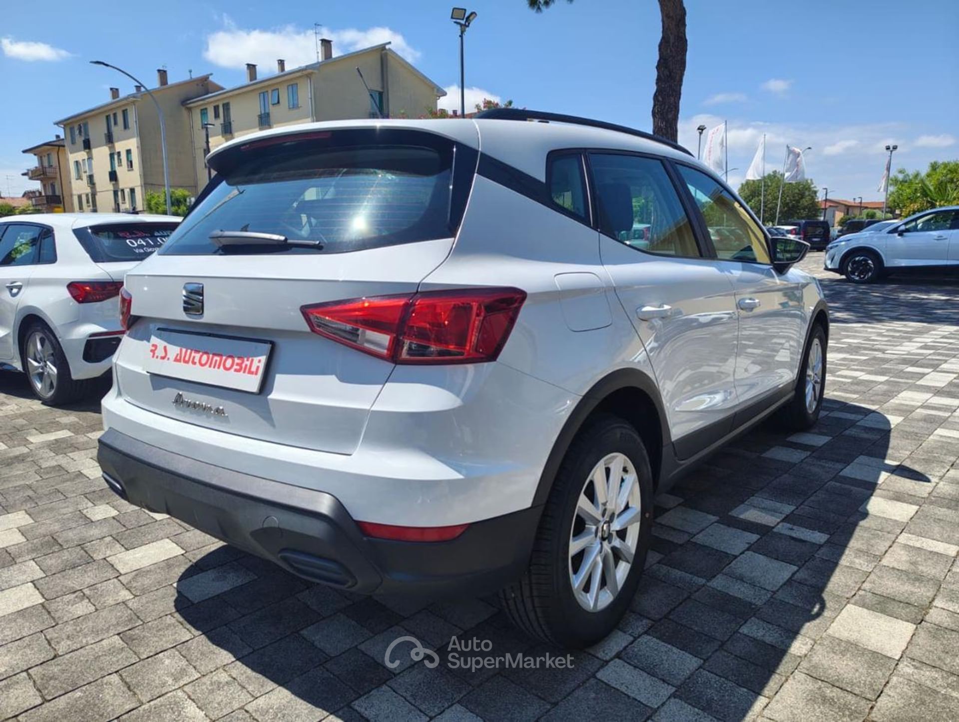 Seat Arona