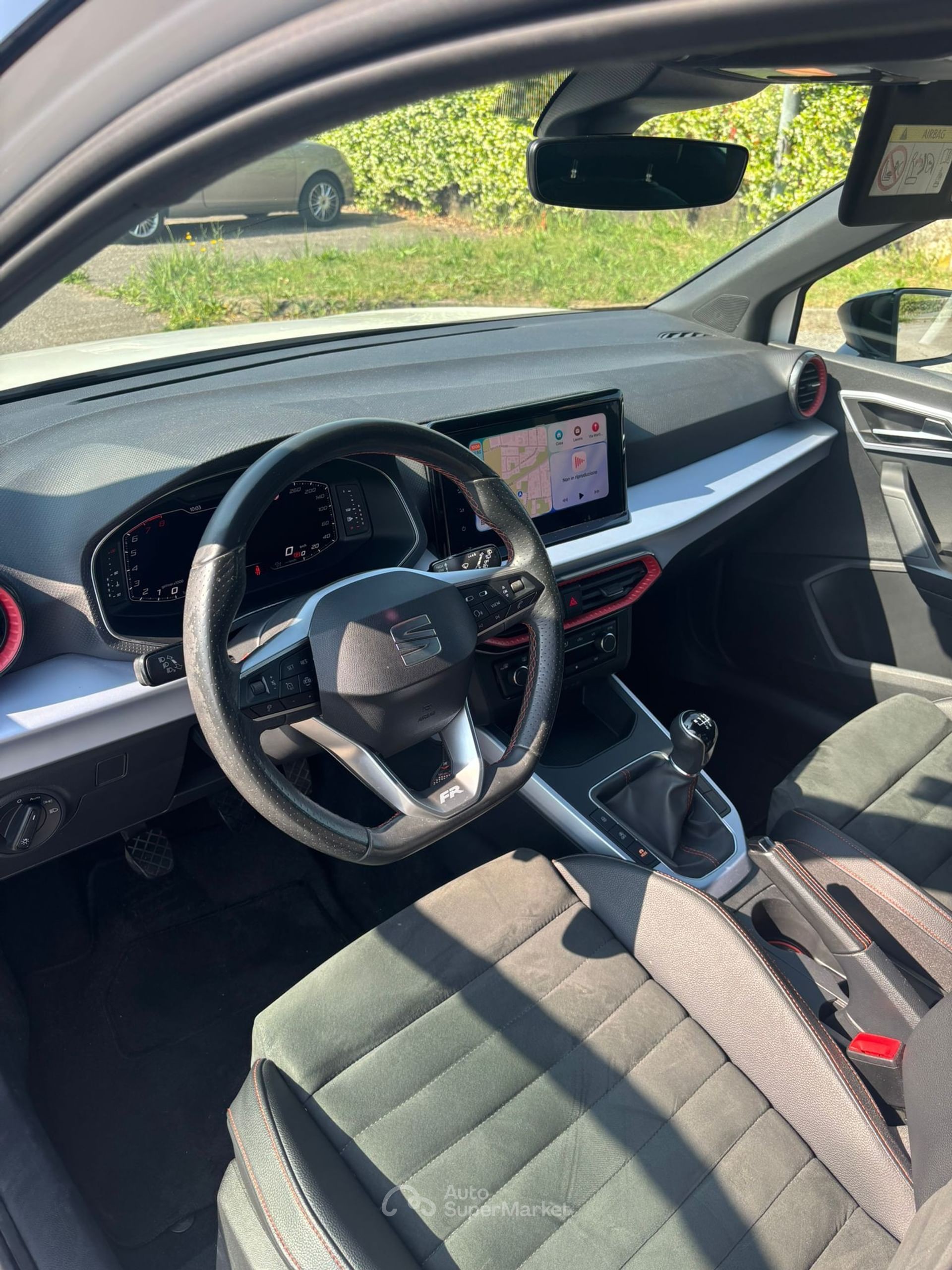 Seat Arona