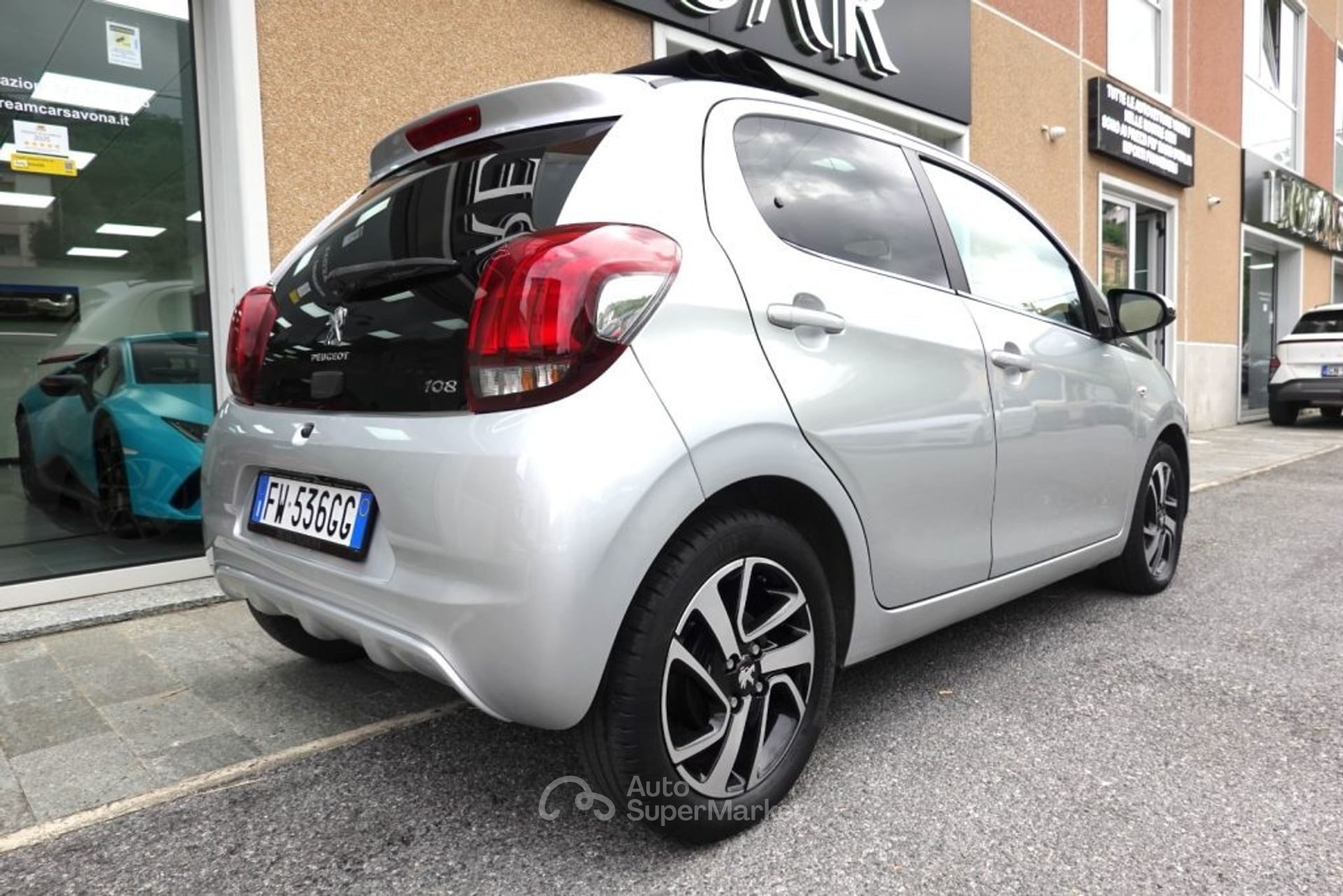 Peugeot 108