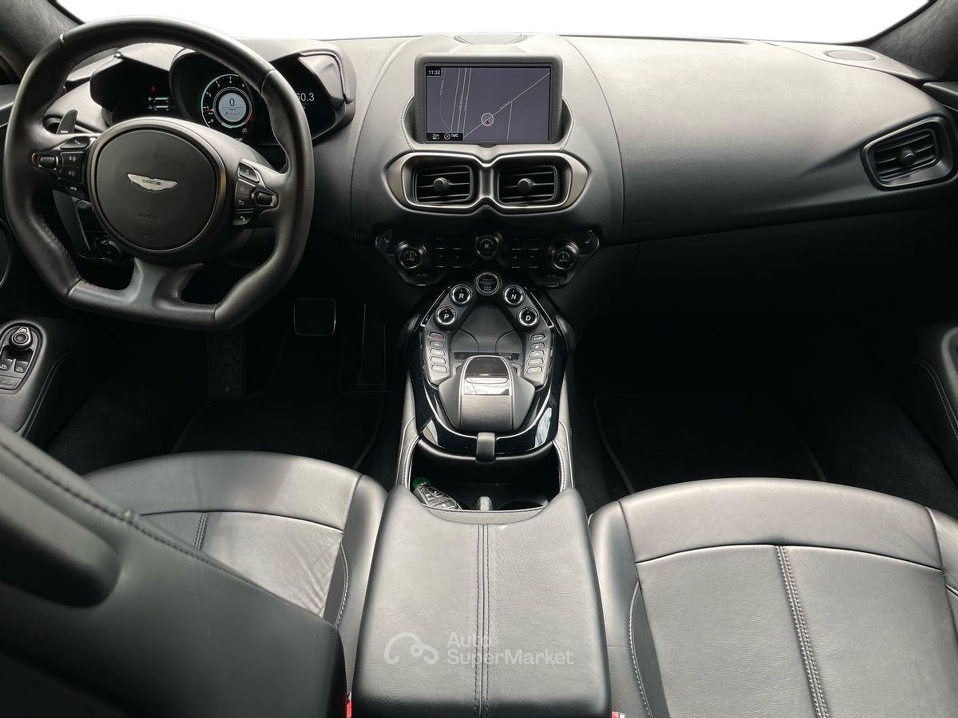Aston Martin Vantage