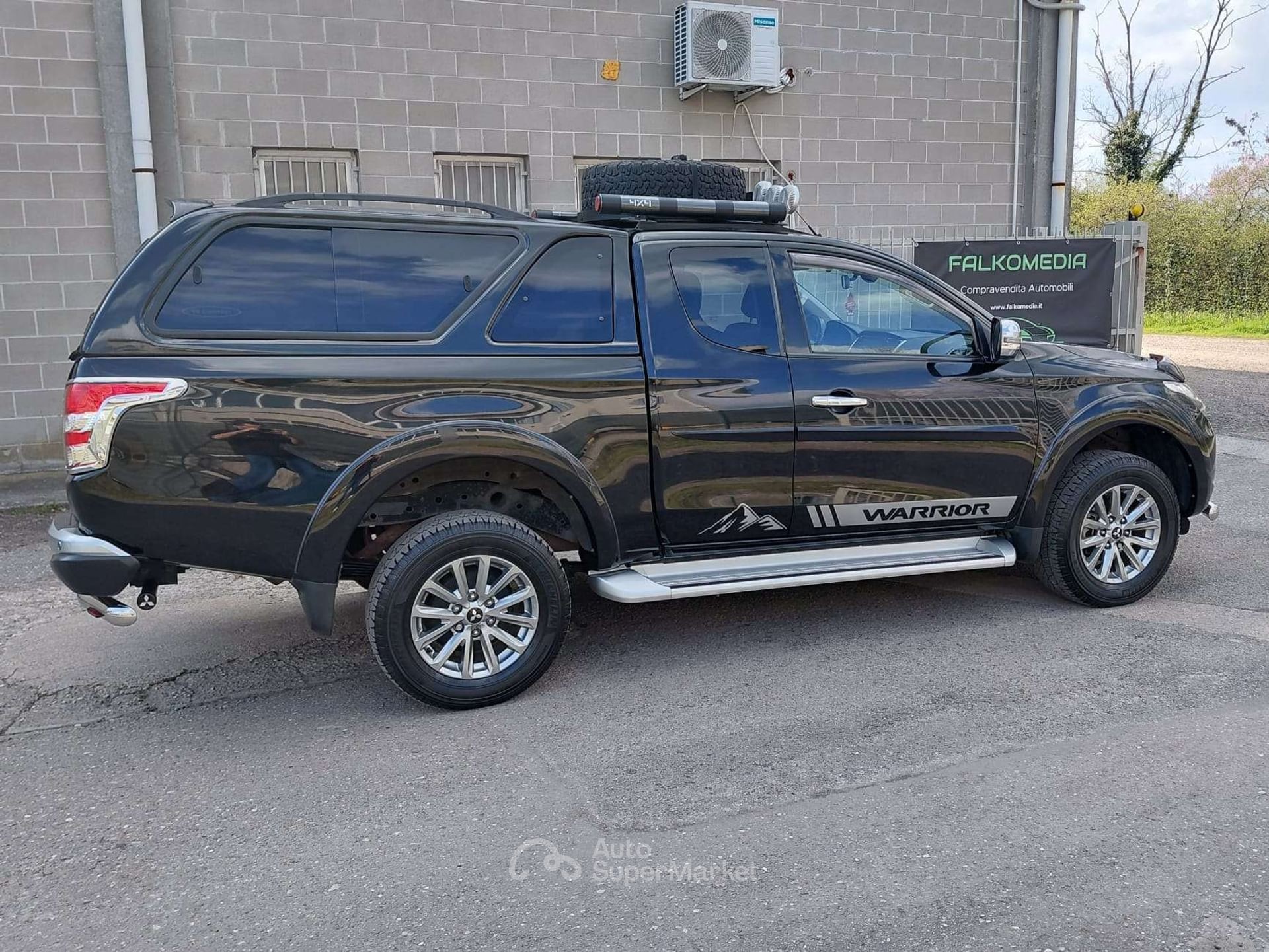 Mitsubishi L200