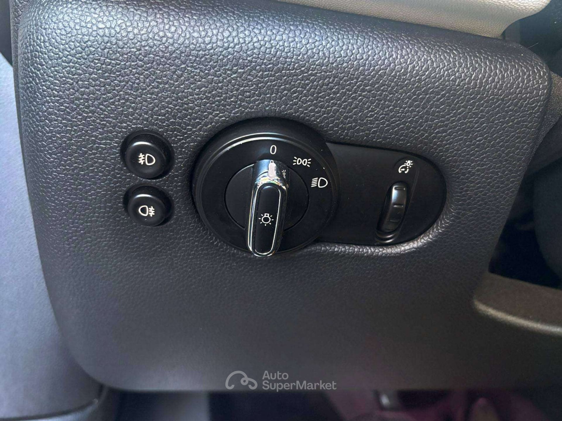 MINI 1.5 Cooper D Hype 5