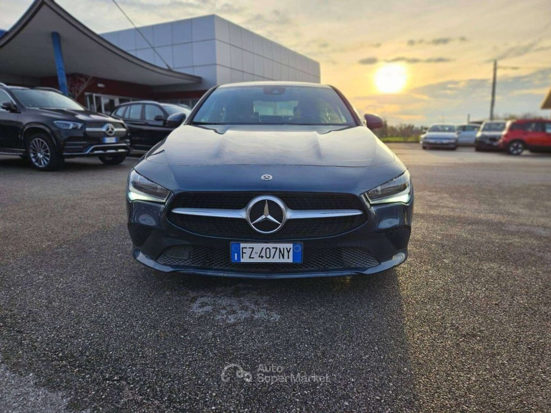 Mercedes-Benz CLA