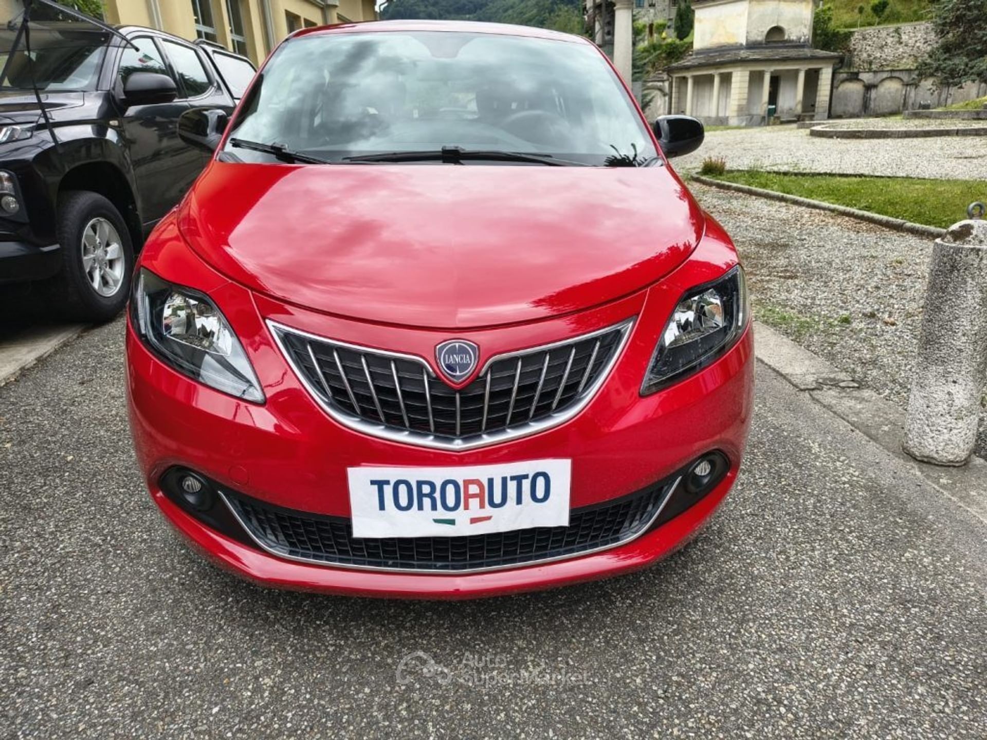 Lancia Ypsilon