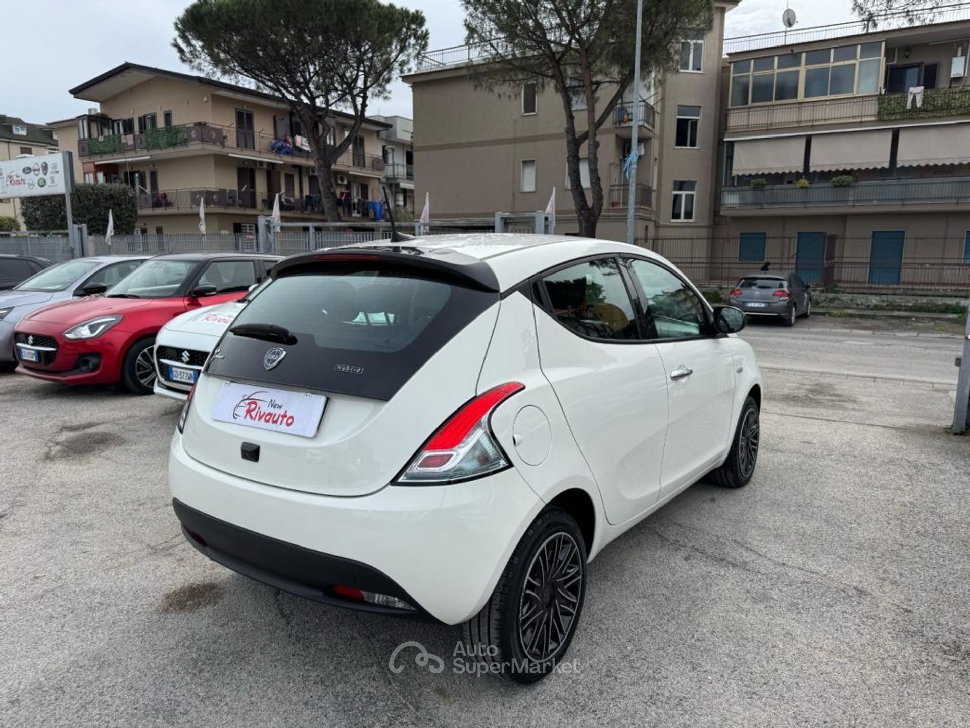 Lancia Ypsilon