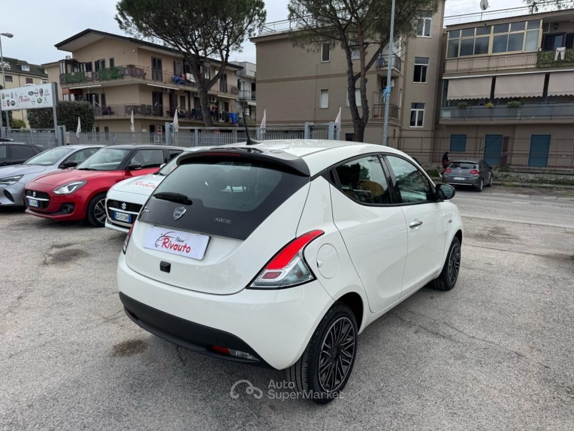 Lancia Ypsilon