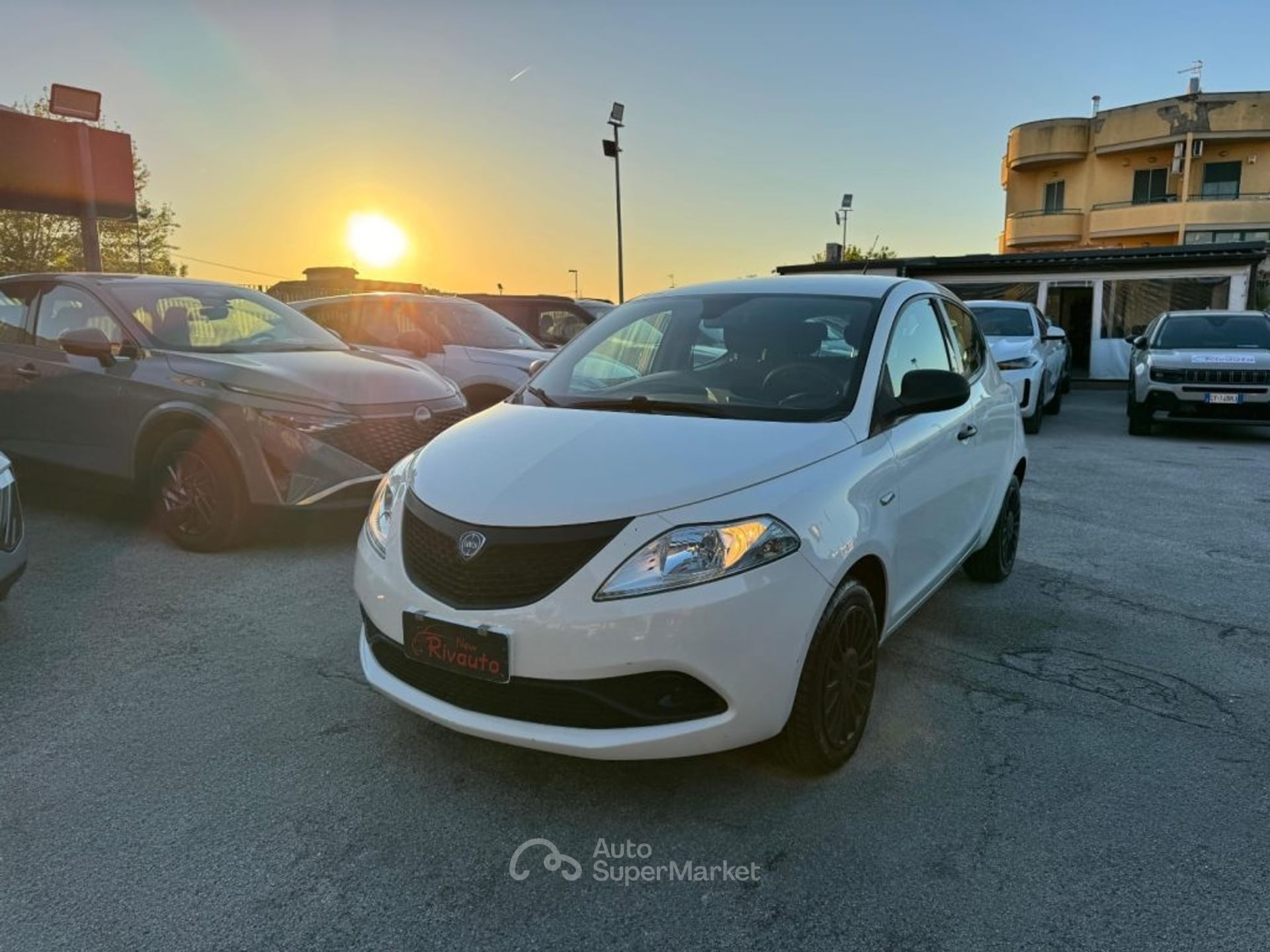 Lancia Ypsilon